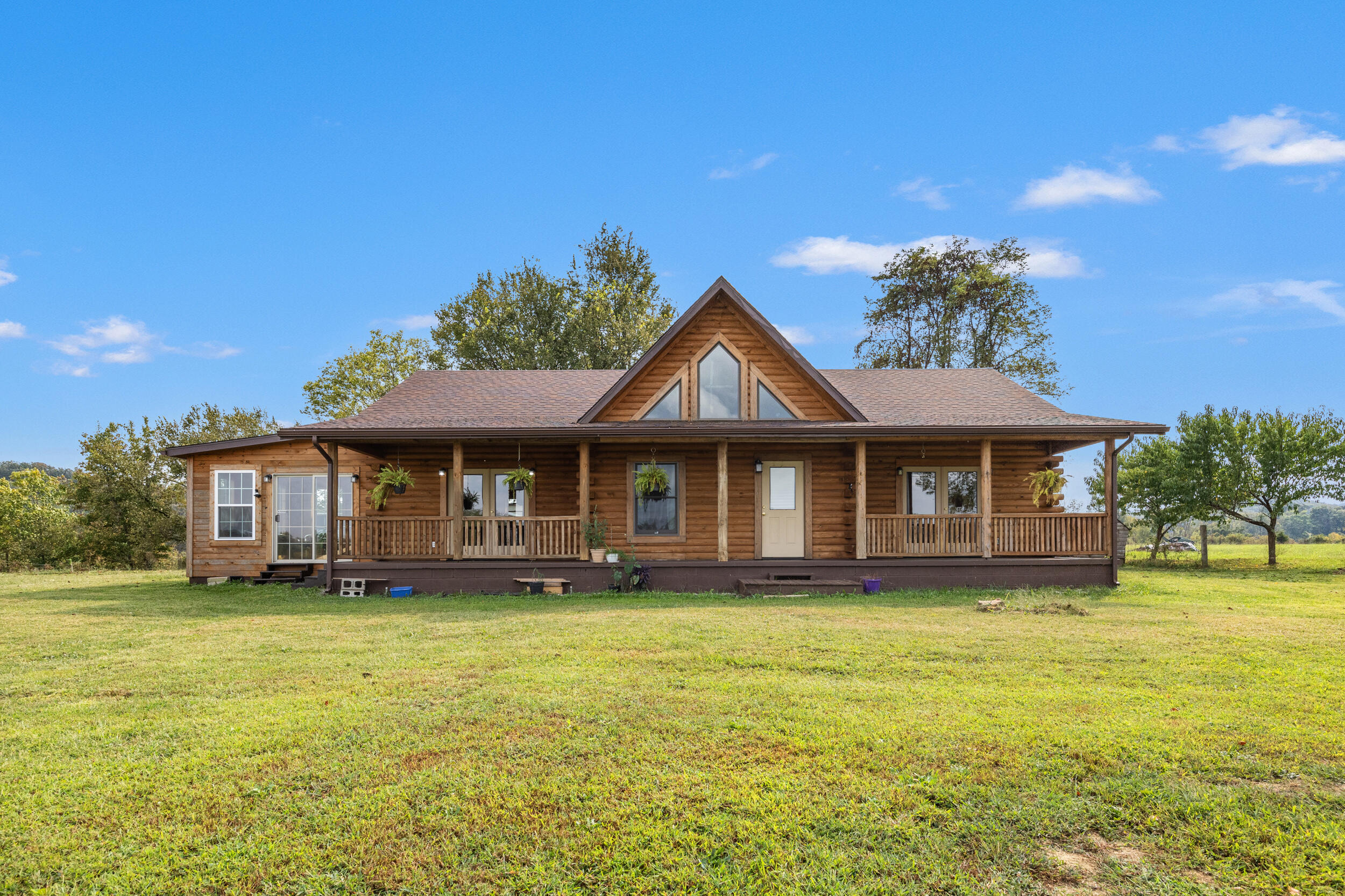 560 Hart Grove Road Property Photo 1