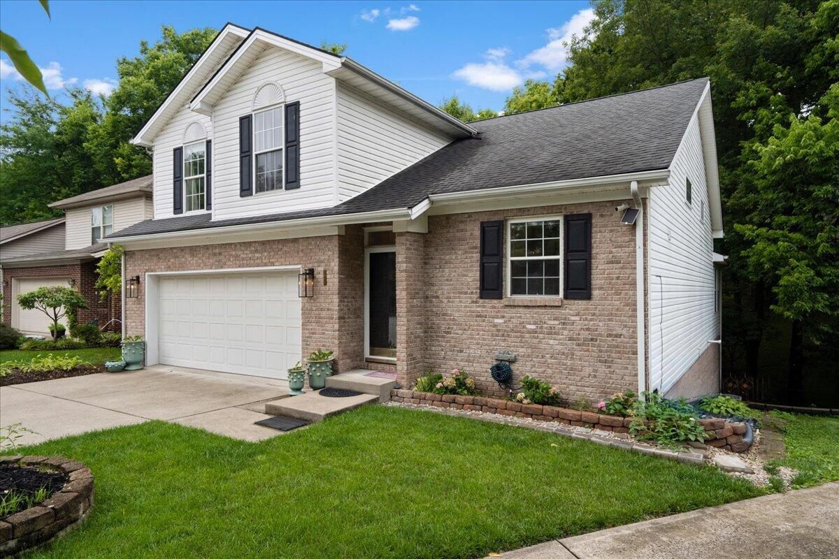 2316 Valencia Drive Property Photo 1