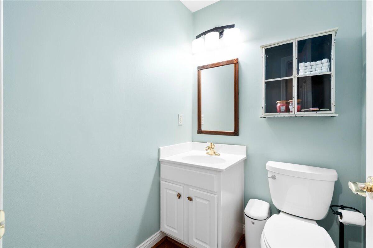 2316 Valencia Drive Property Photo 23