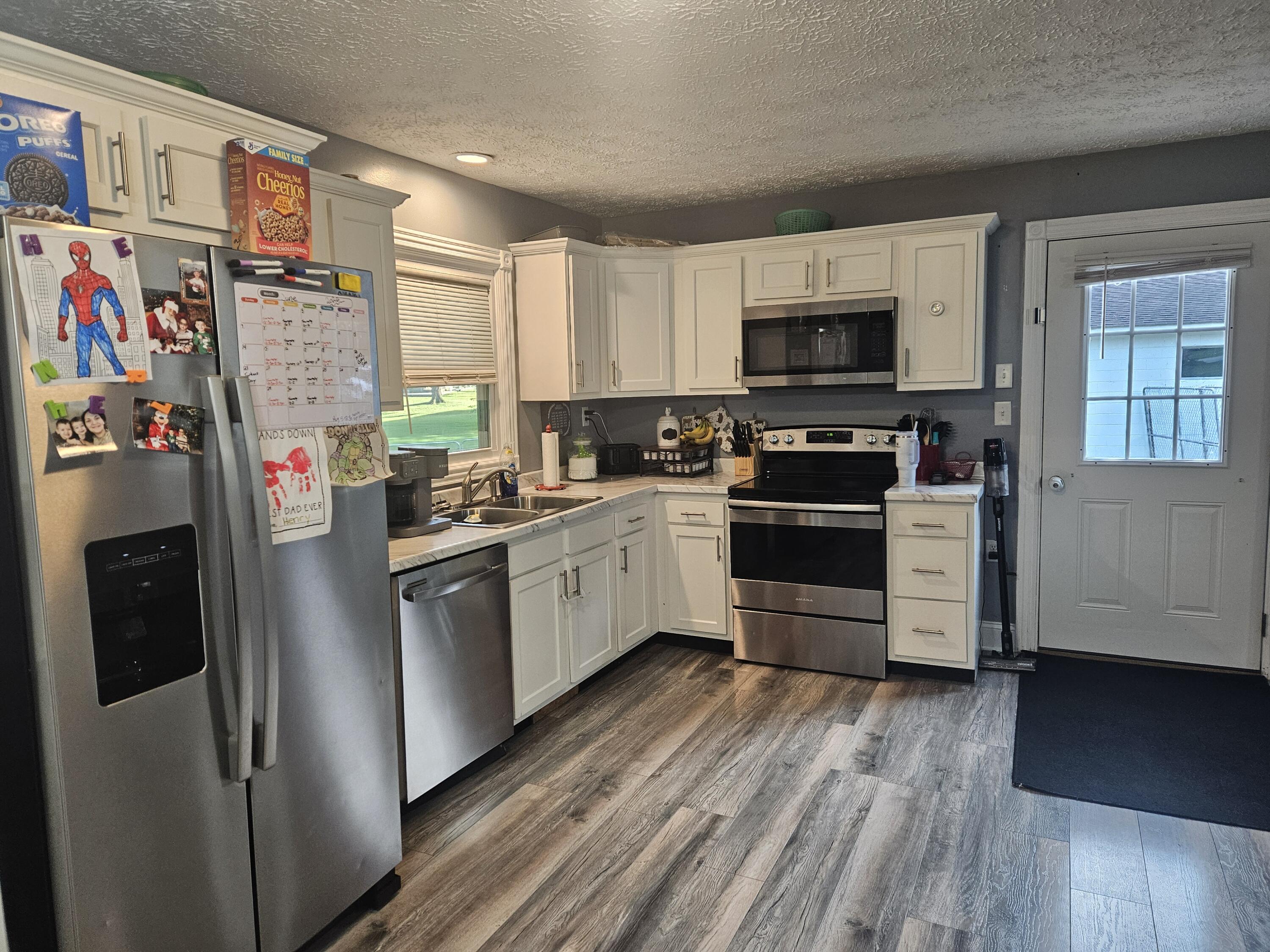 1229 Ky-80 Property Photo 10