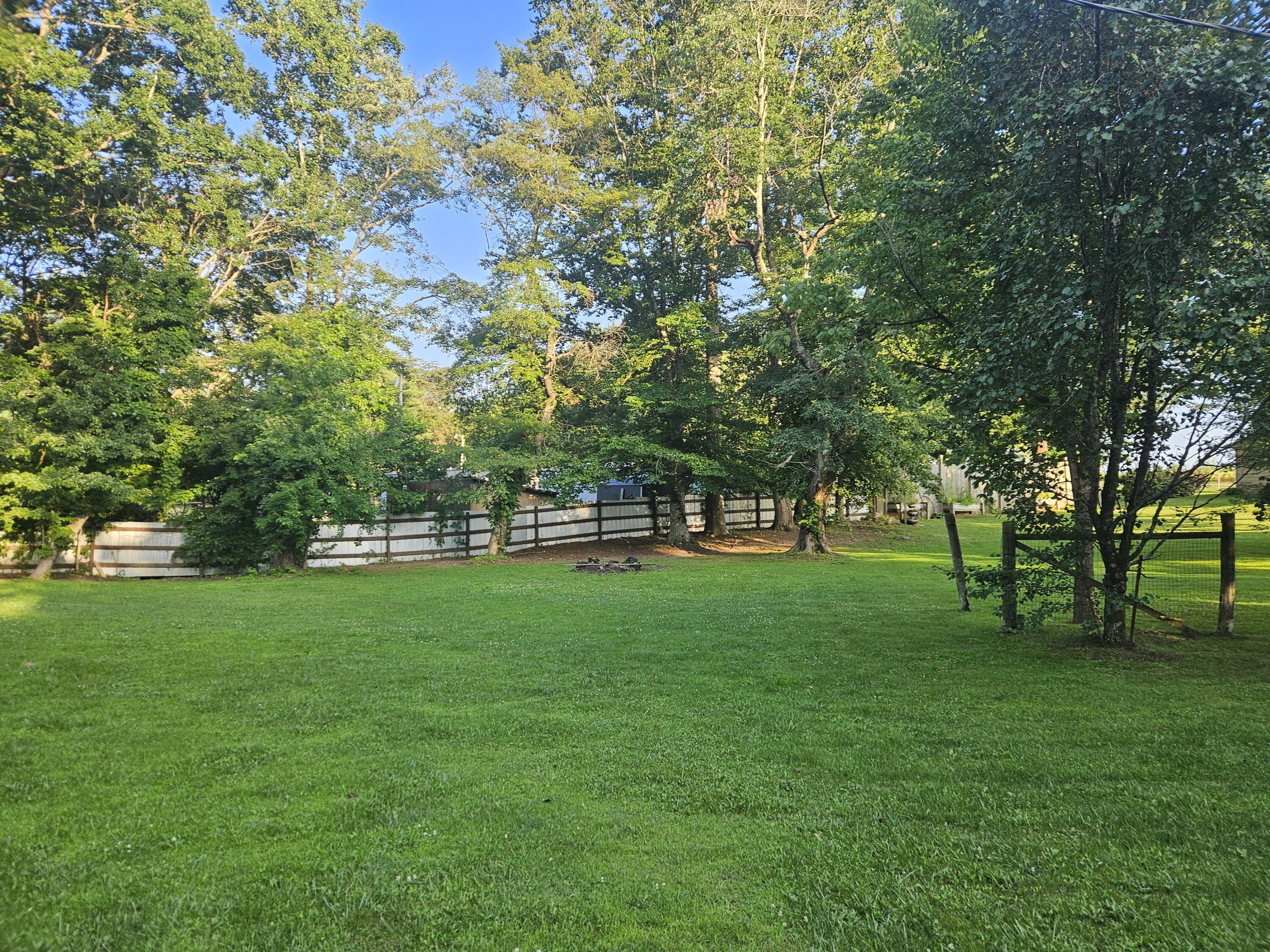 1229 Ky-80 Property Photo 33