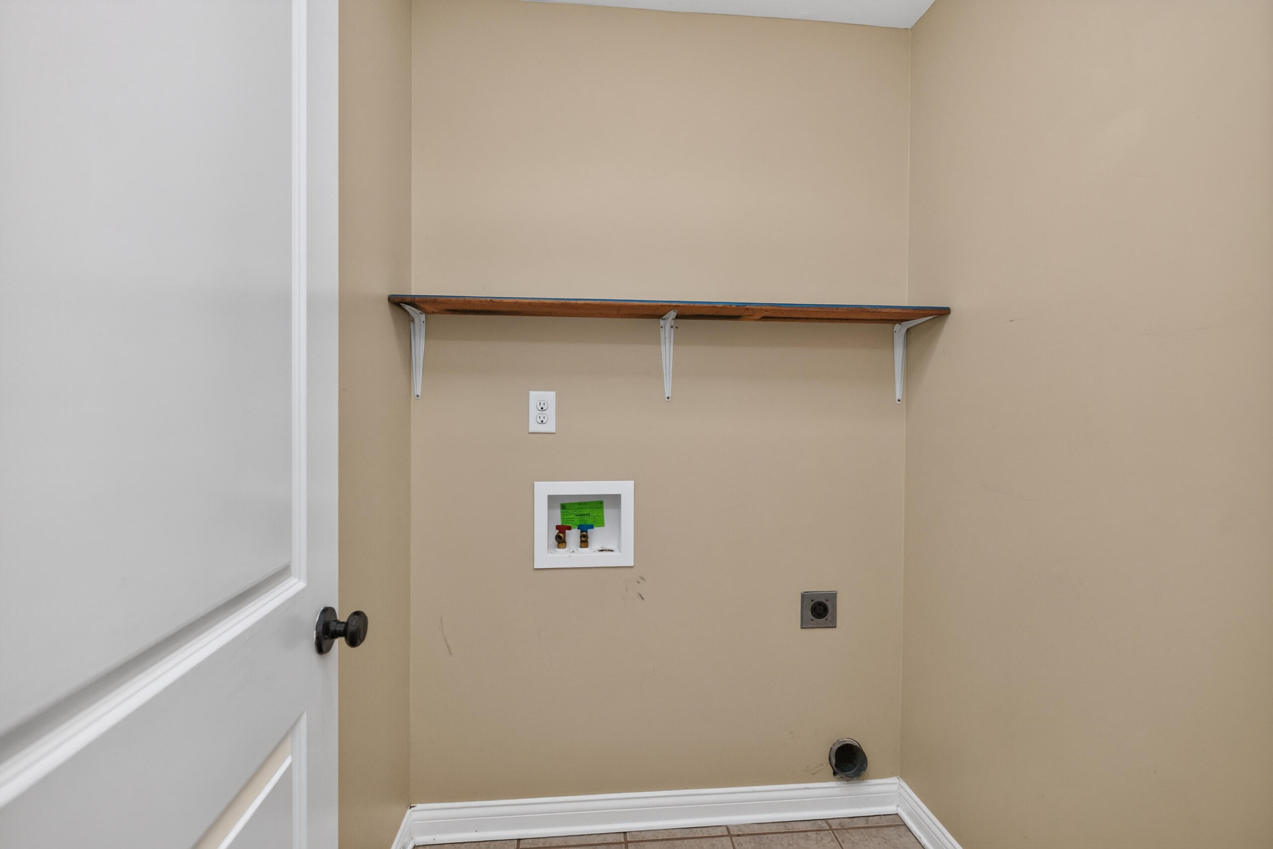 209 Connie Lane Property Photo 17