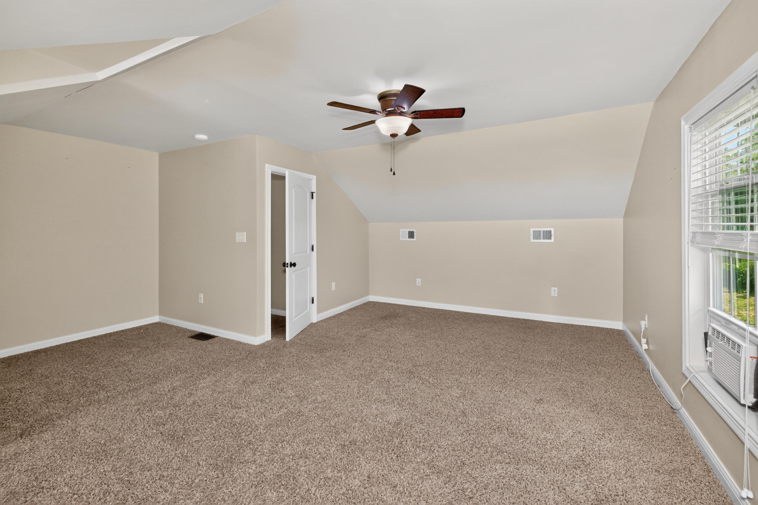 209 Connie Lane Property Photo 26