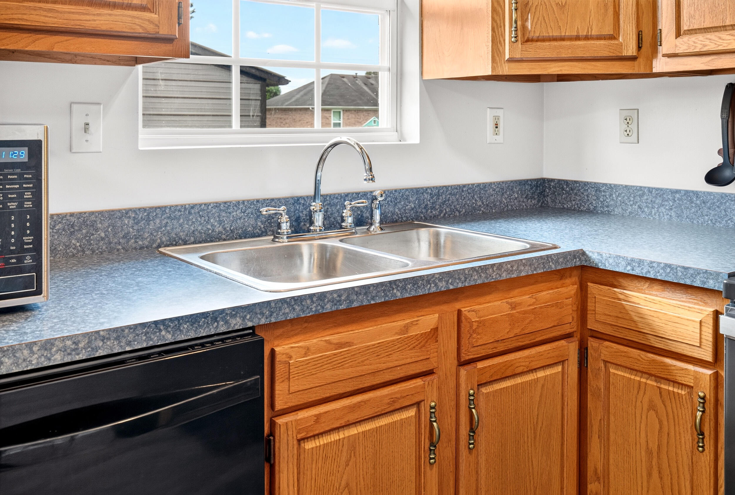 472 Beechcliff Circle Property Photo 63