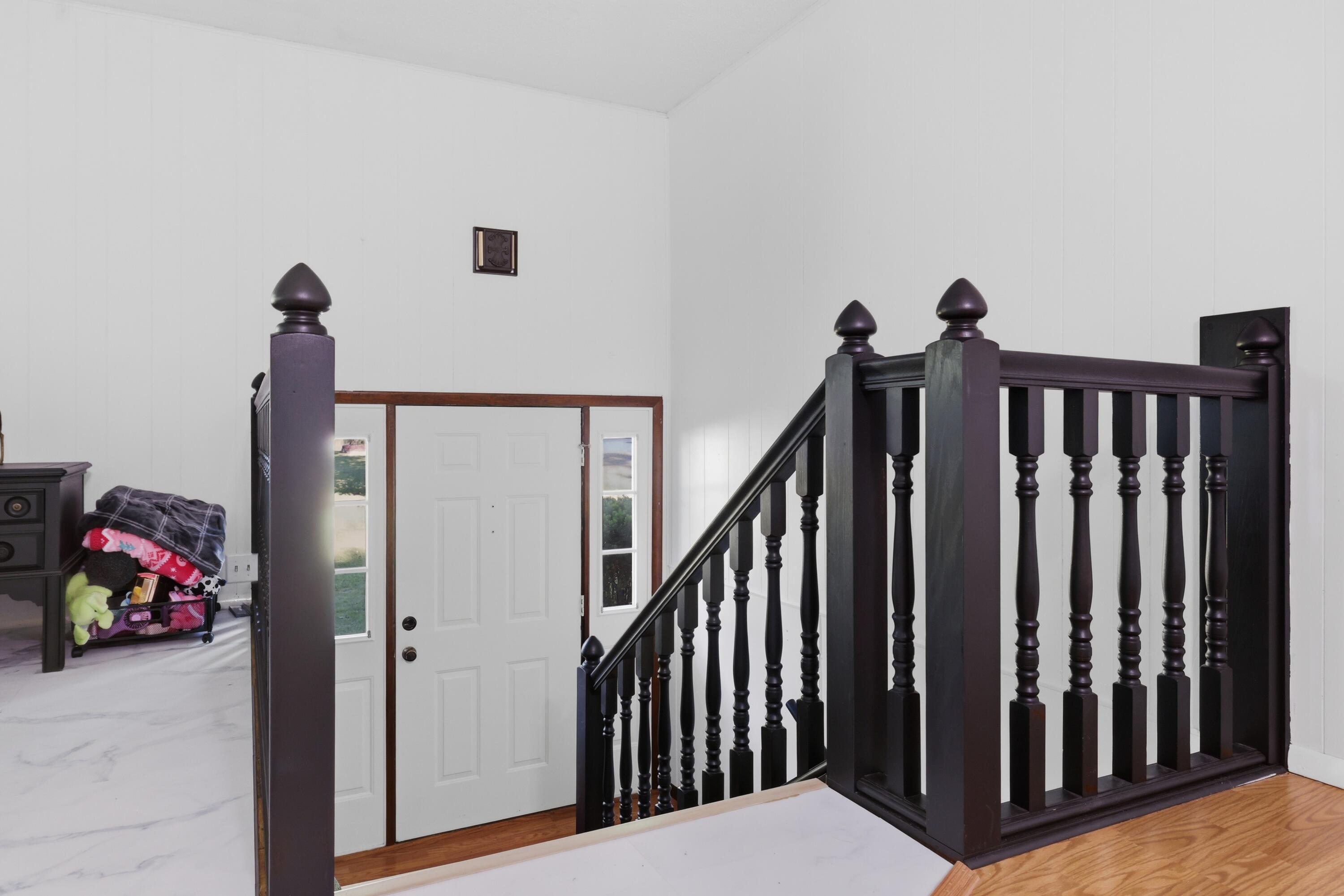1130 Wright Road Property Photo 6