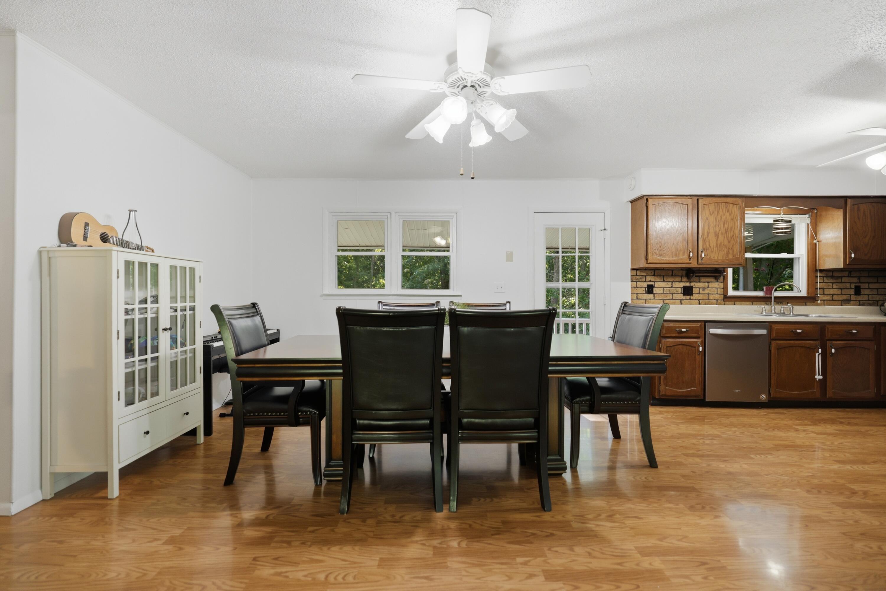 1130 Wright Road Property Photo 11