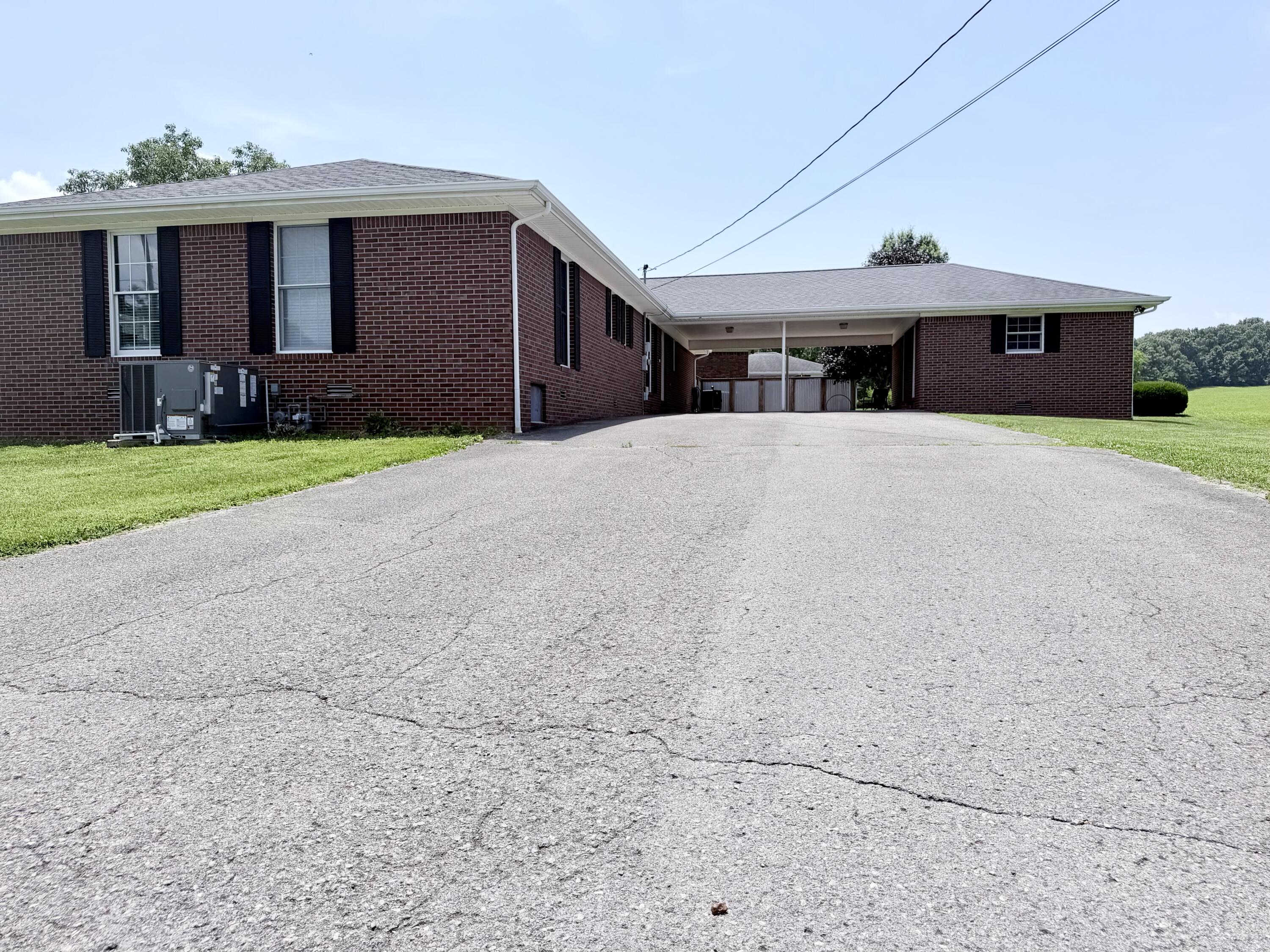 918 Sanderson Drive Property Photo 88