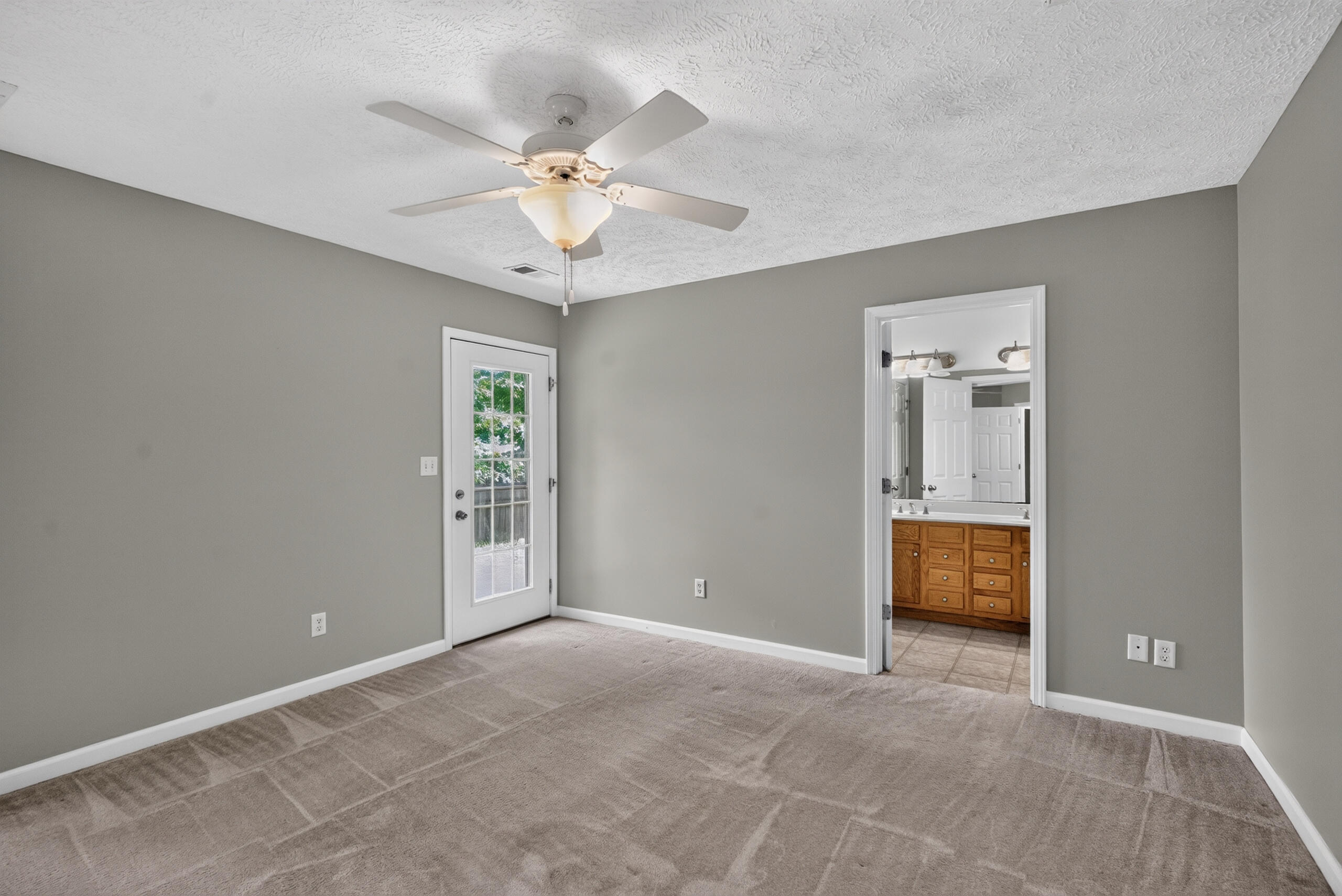 127 Starting Gate Point Property Photo 10