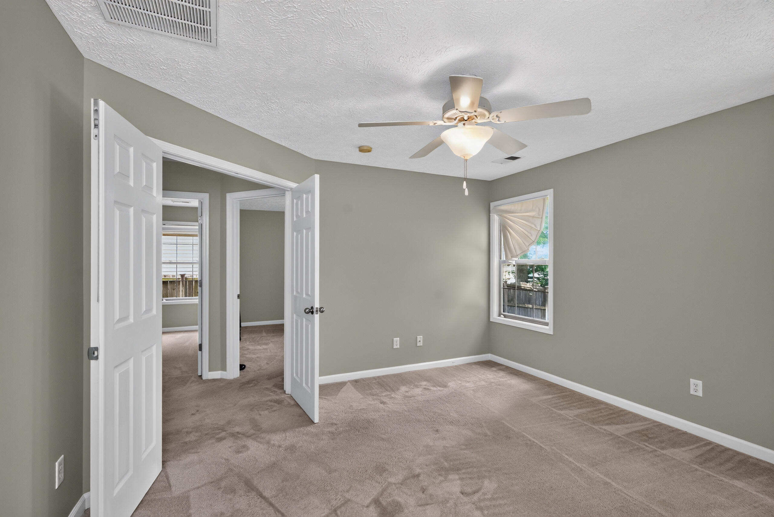 127 Starting Gate Point Property Photo 11