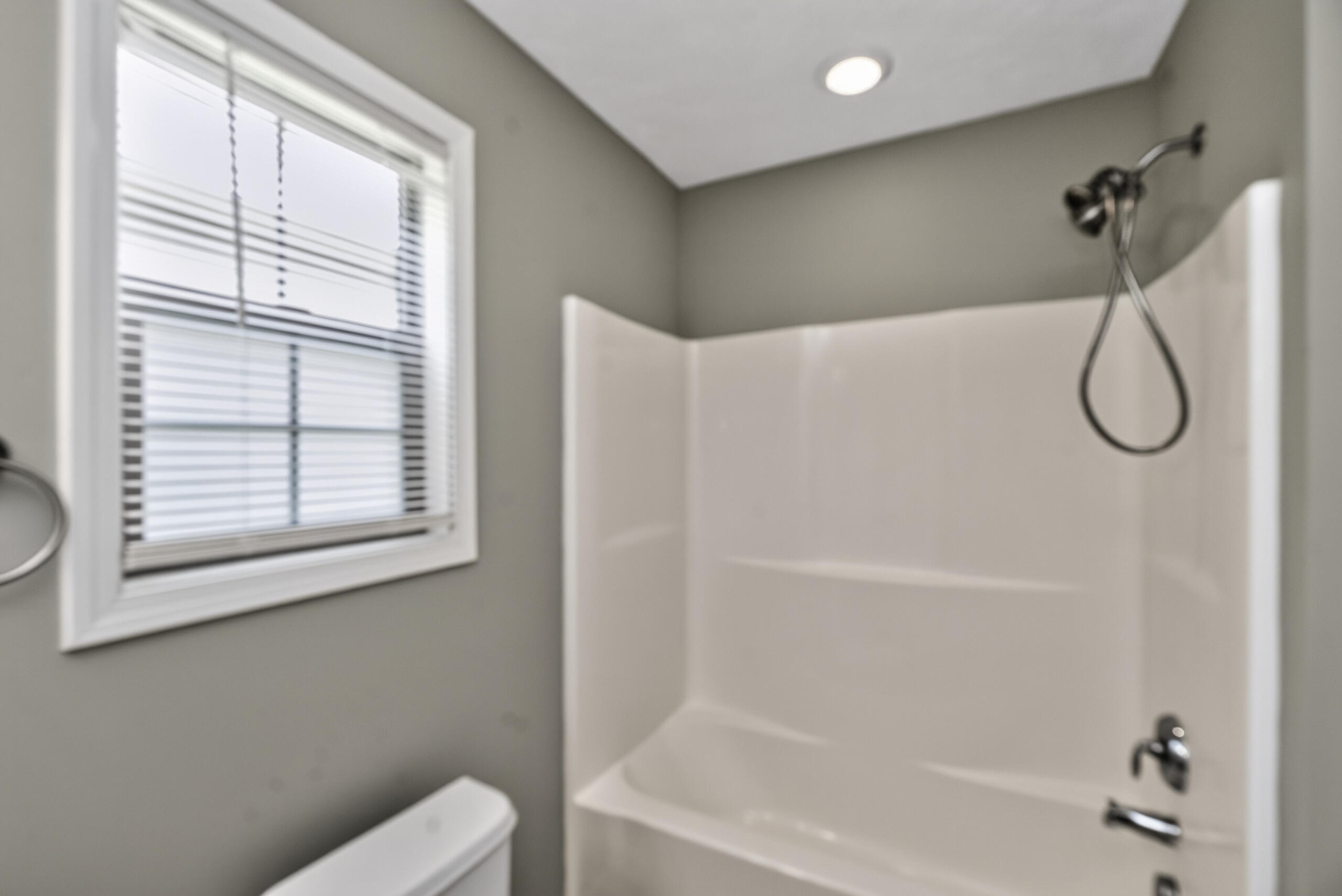 127 Starting Gate Point Property Photo 17