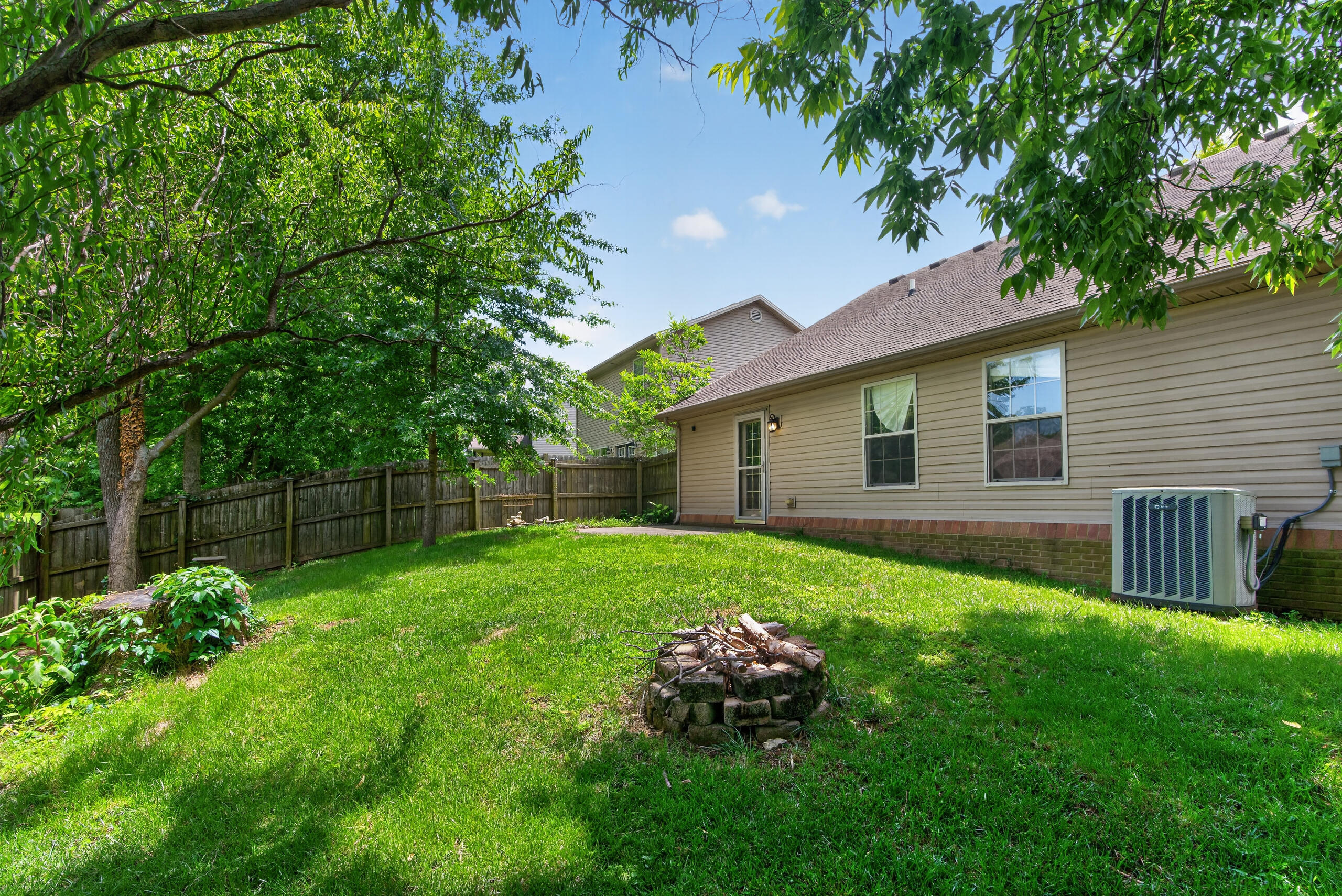 127 Starting Gate Point Property Photo 19