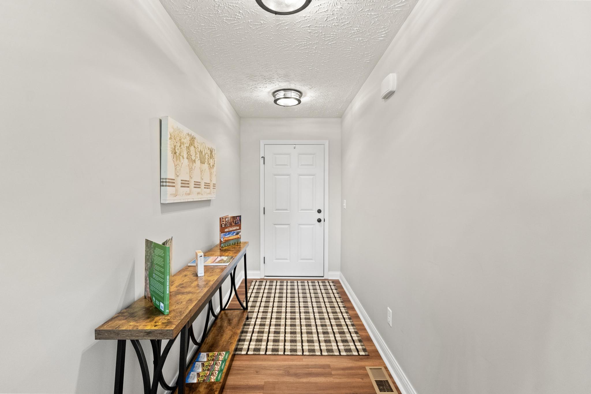 103 Sheffield Drive Property Photo 8