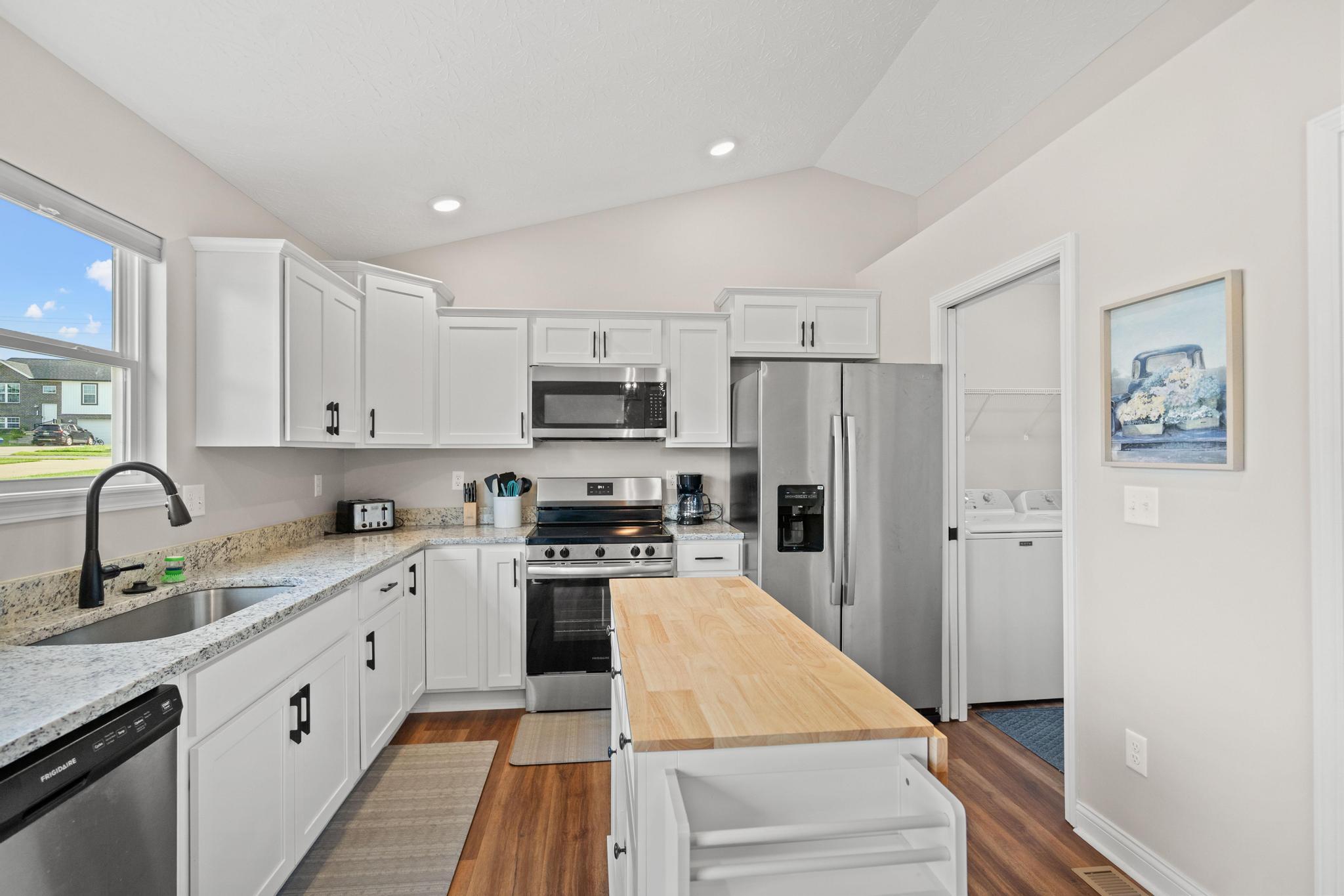 103 Sheffield Drive Property Photo 18