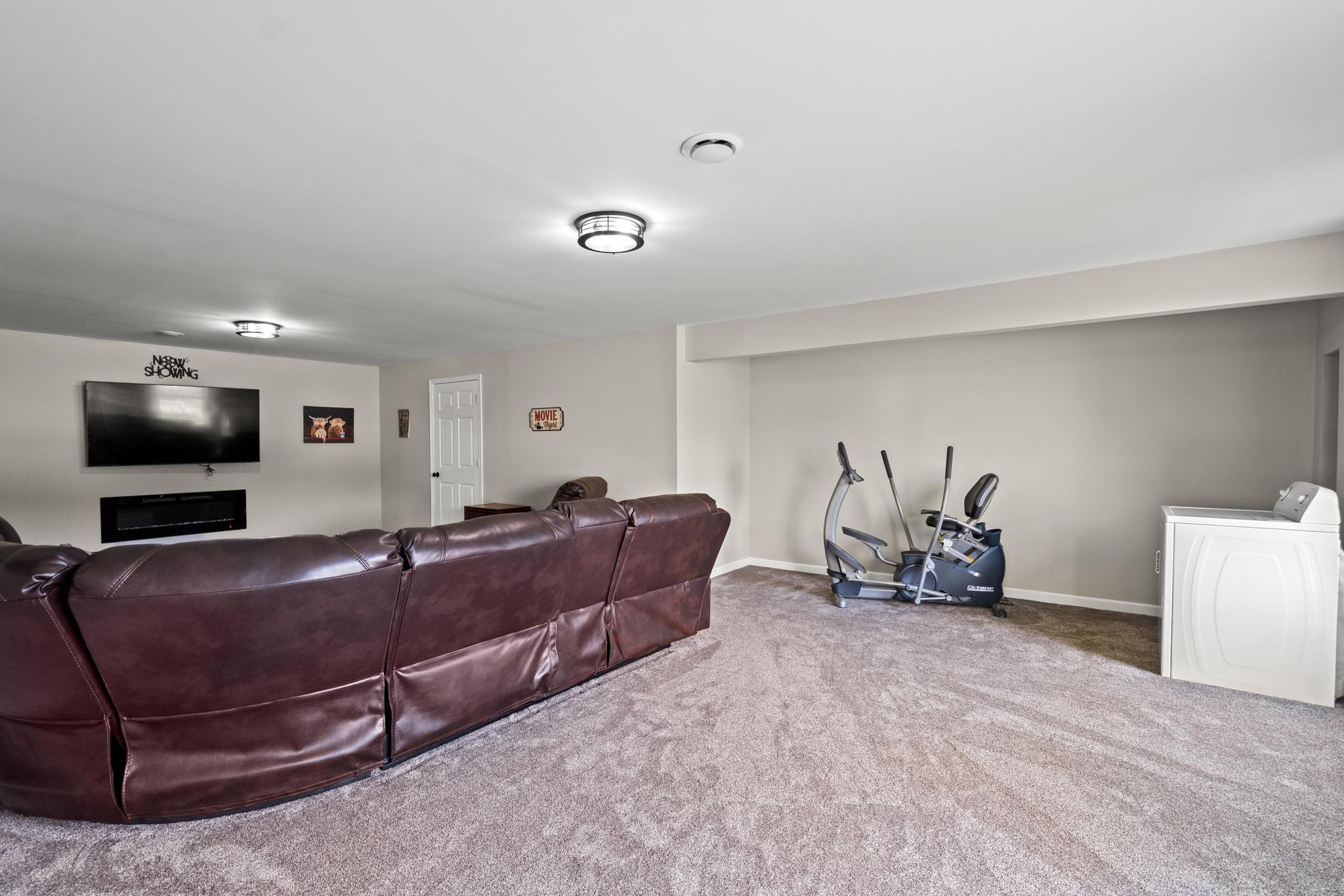 103 Sheffield Drive Property Photo 34
