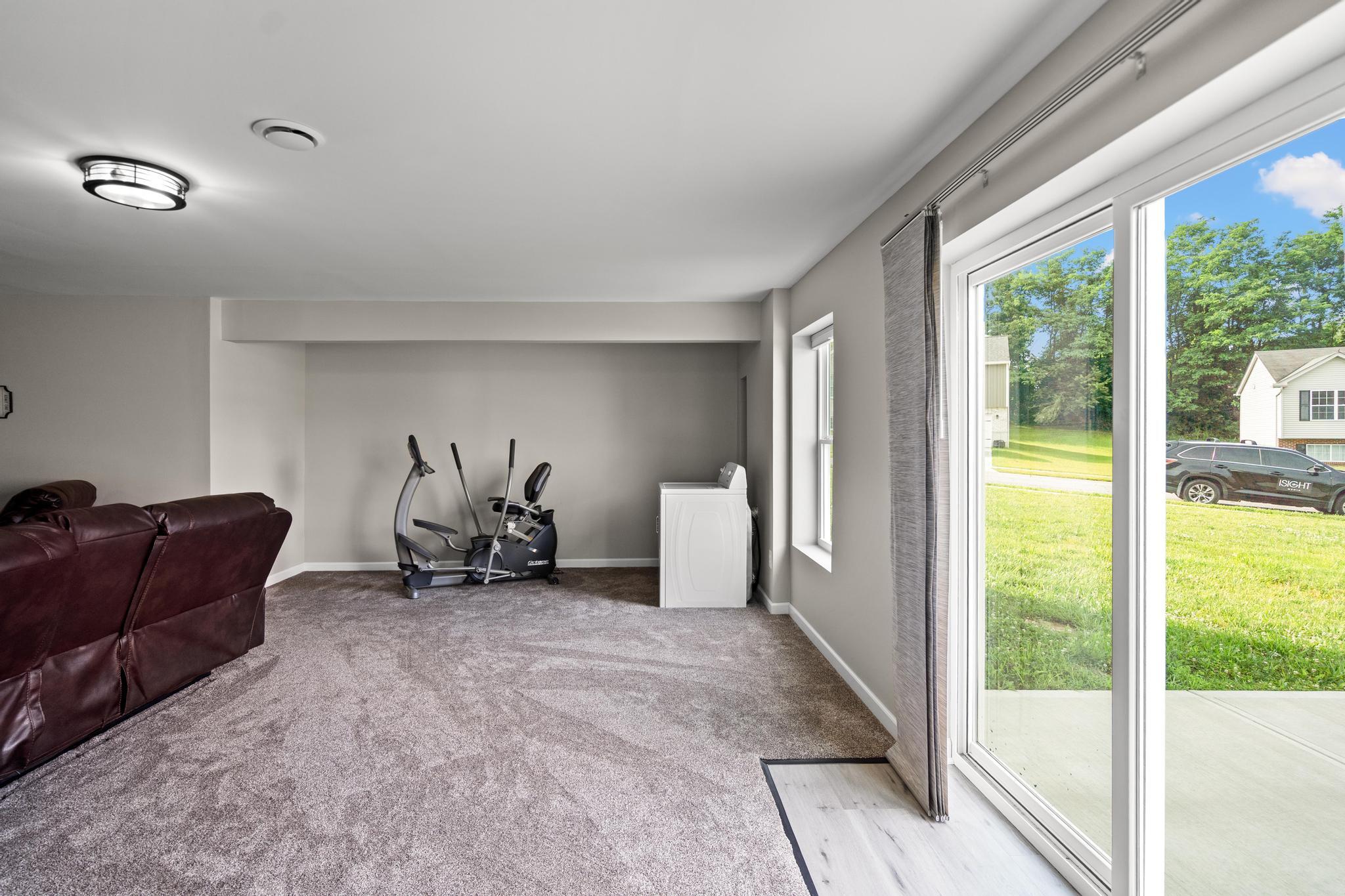 103 Sheffield Drive Property Photo 35