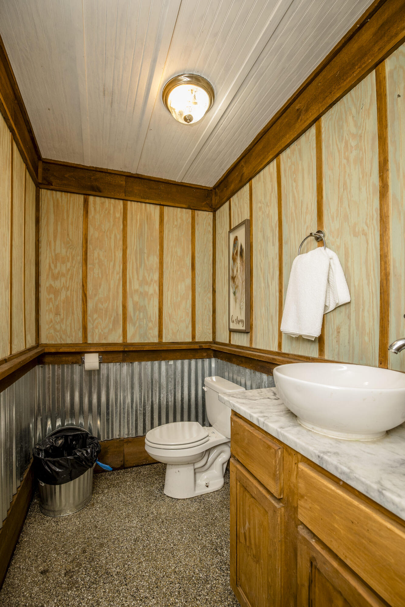 4010 Ne Haley Road Property Photo 15
