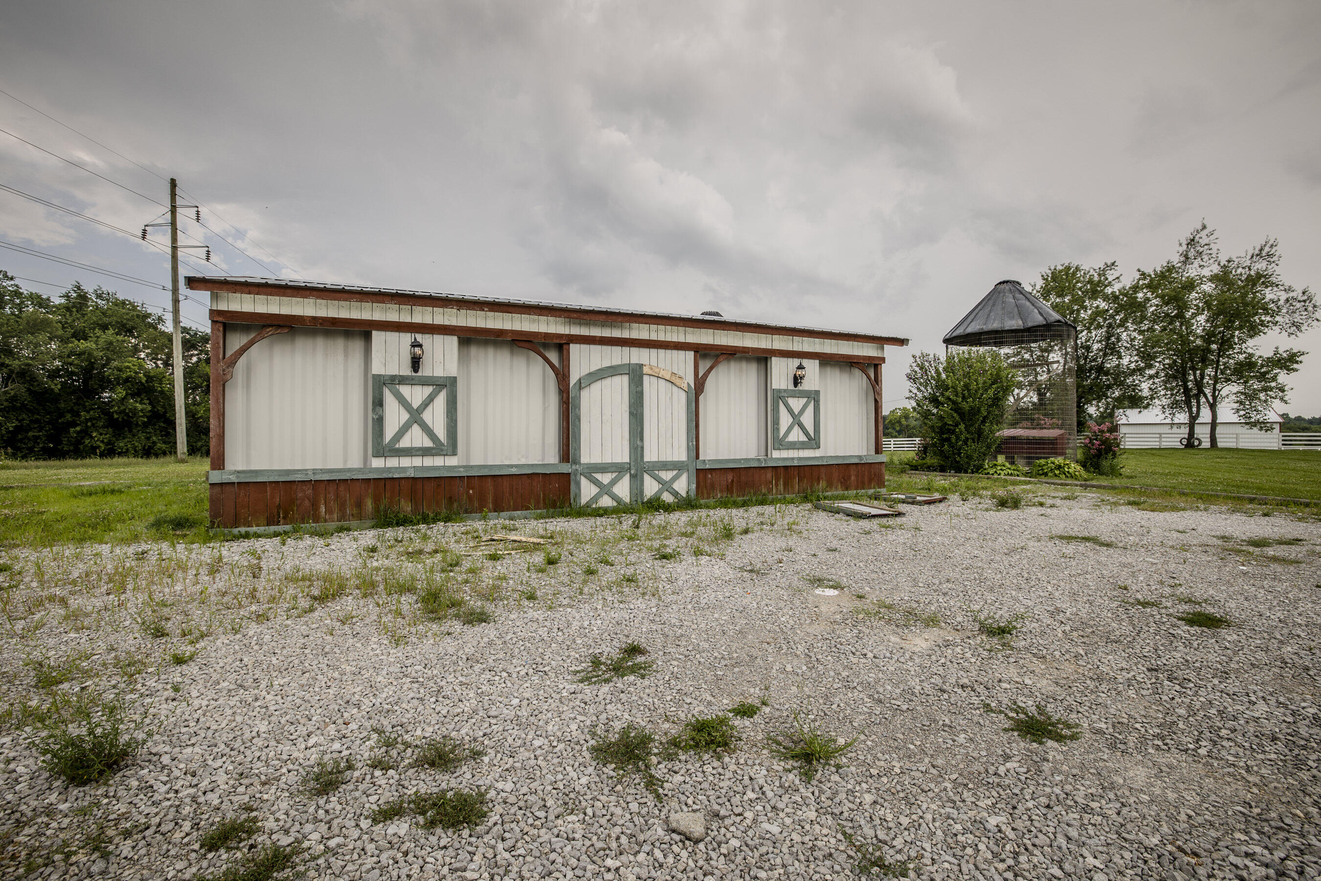 4010 Ne Haley Road Property Photo 48