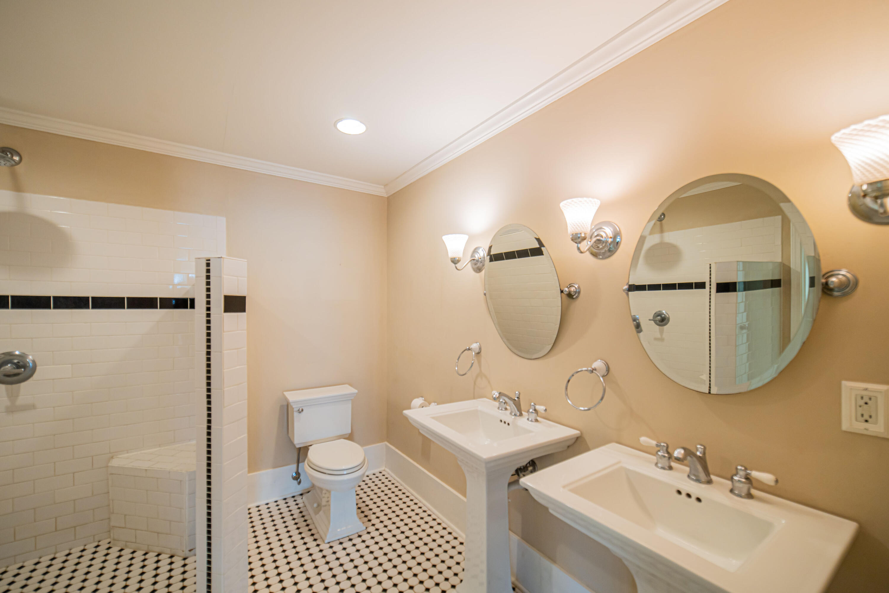 3515 Central Avenue Property Photo 26
