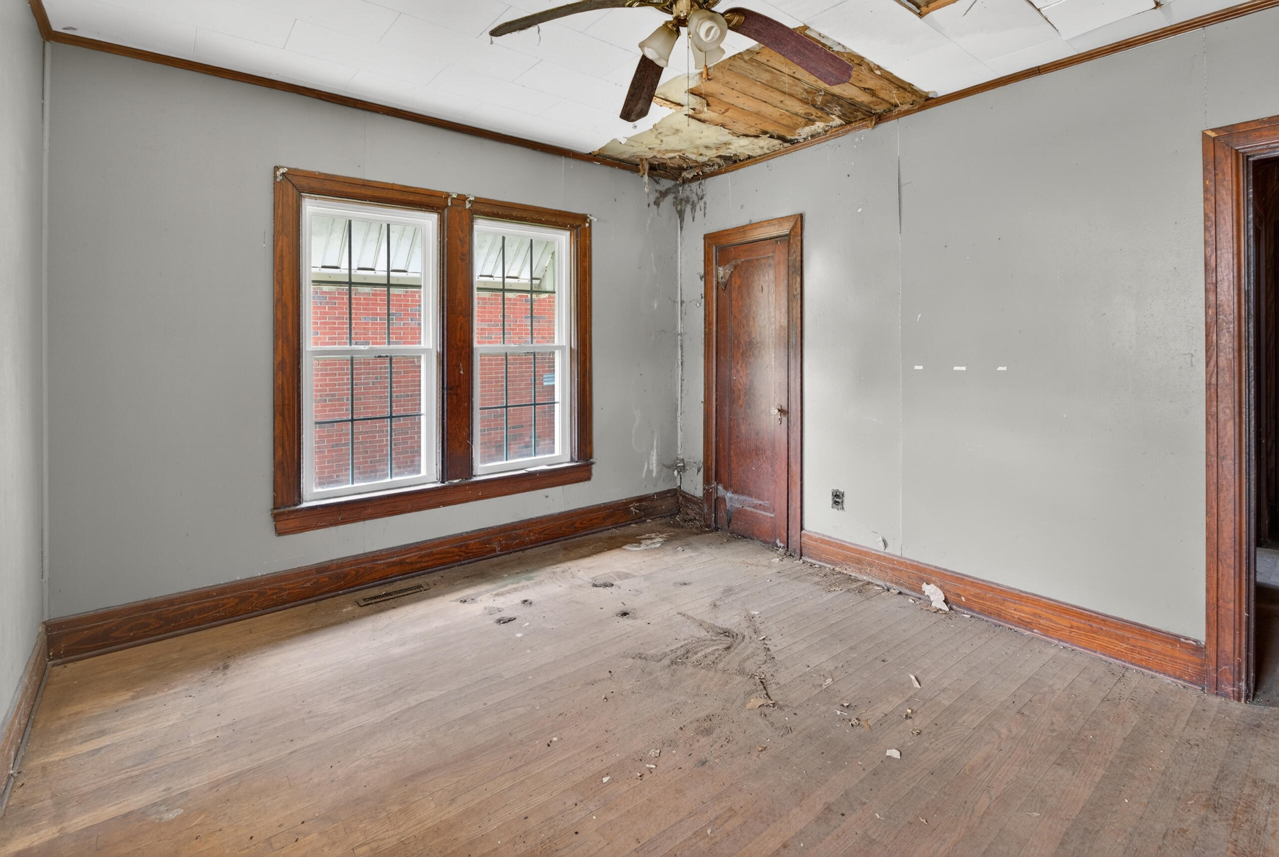 200 W 12th Street Property Photo 16
