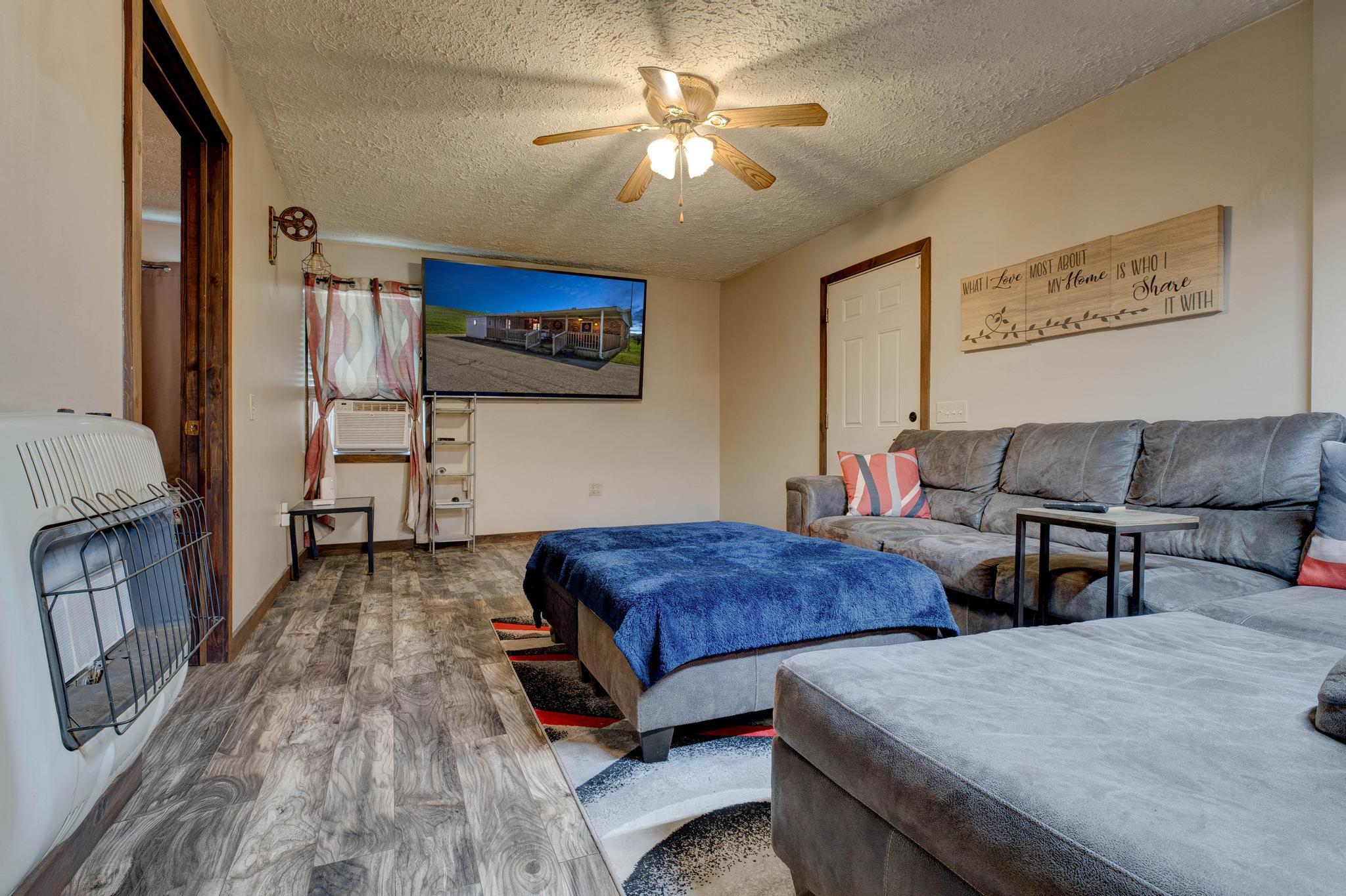 1376 S Highway 11 Property Photo 5