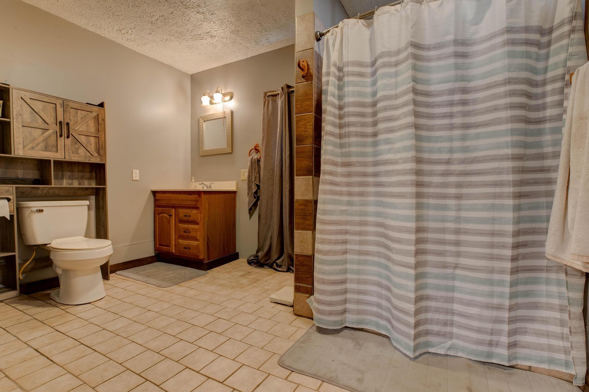 1376 S Highway 11 Property Photo 16