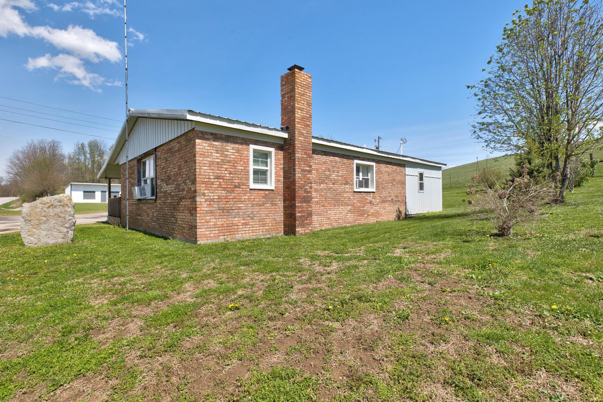 1376 S Highway 11 Property Photo 18