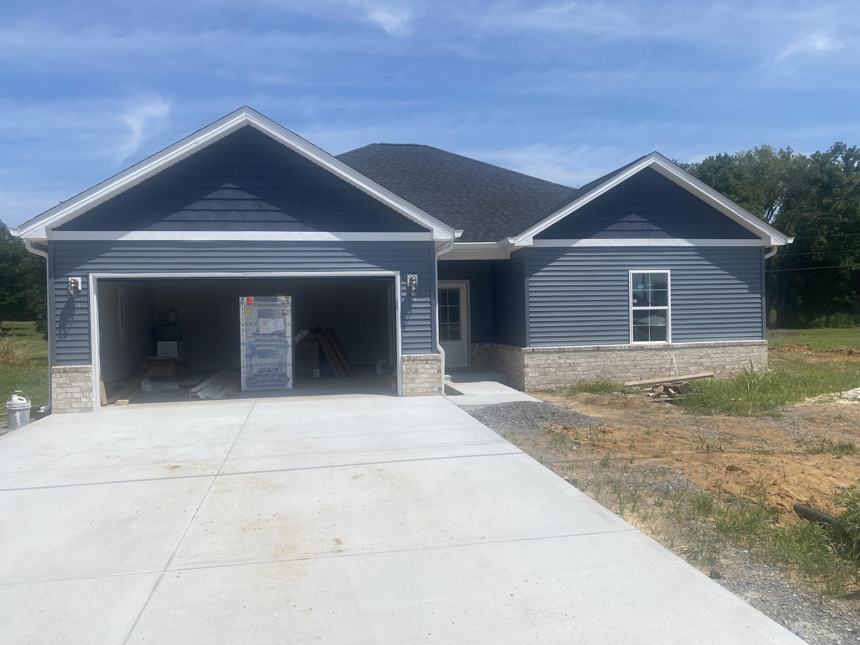 36 Fieldstone Circle Property Photo 3