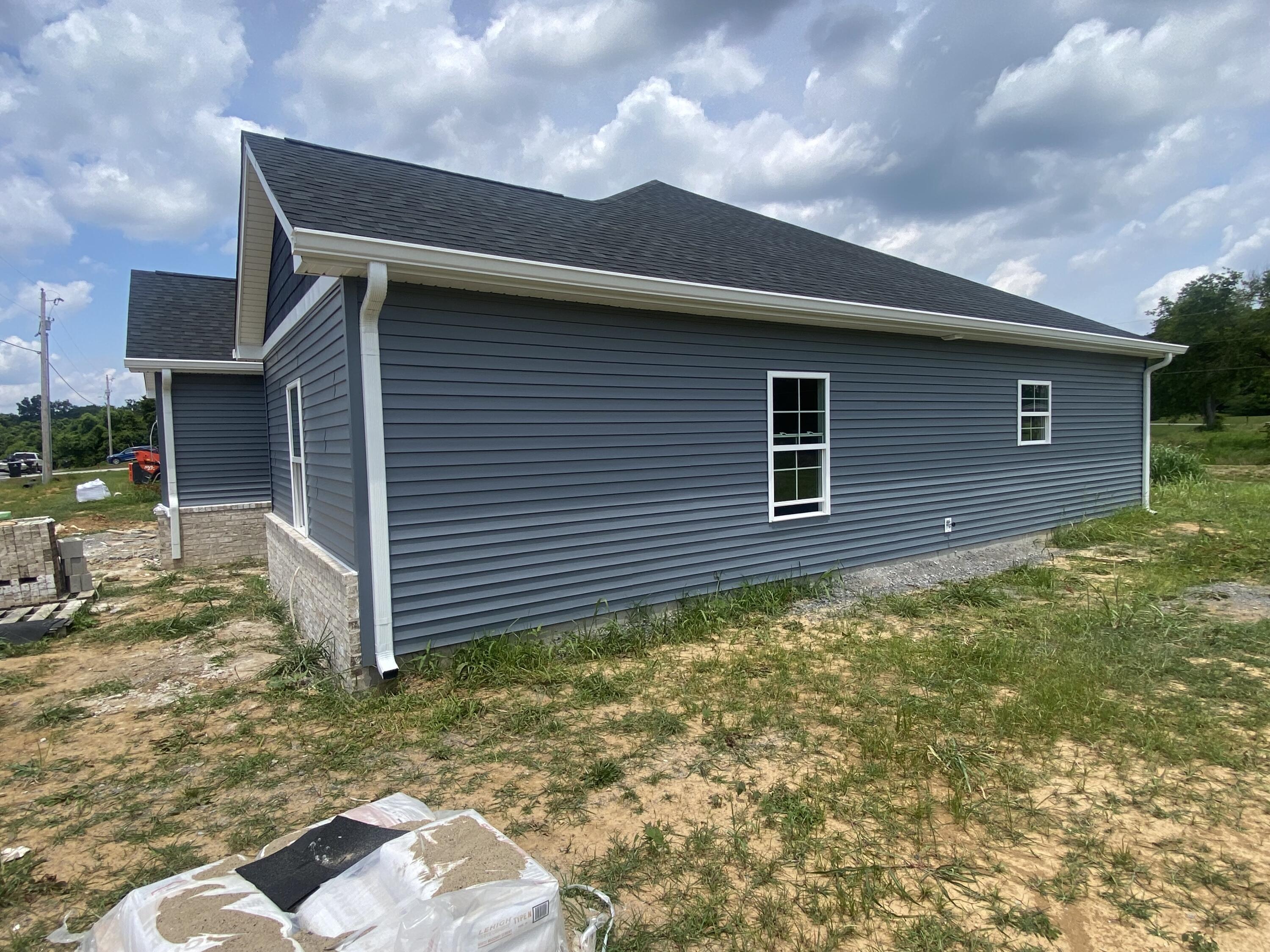 36 Fieldstone Circle Property Photo 8