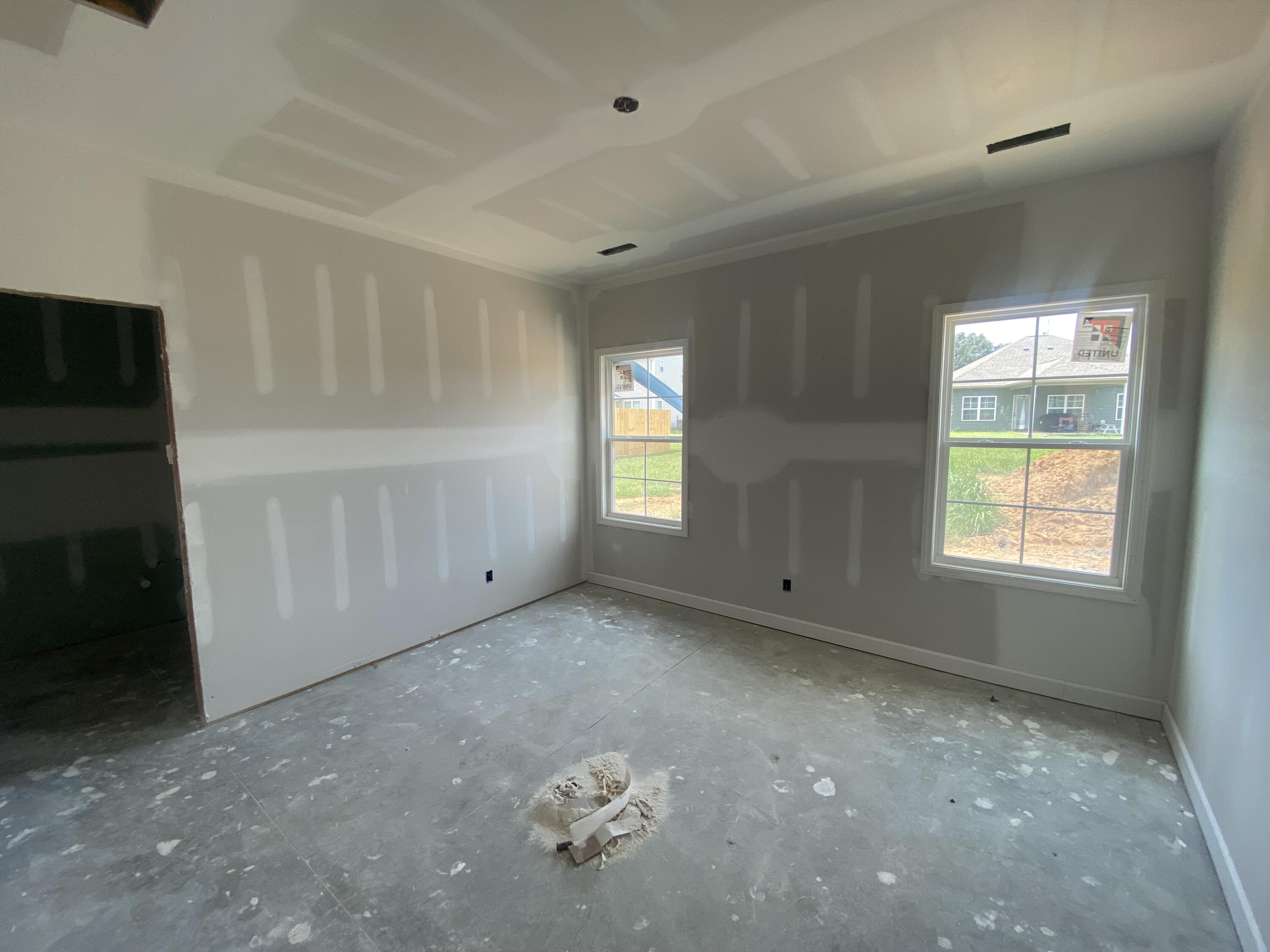 37 Fieldstone Circle Property Photo 4