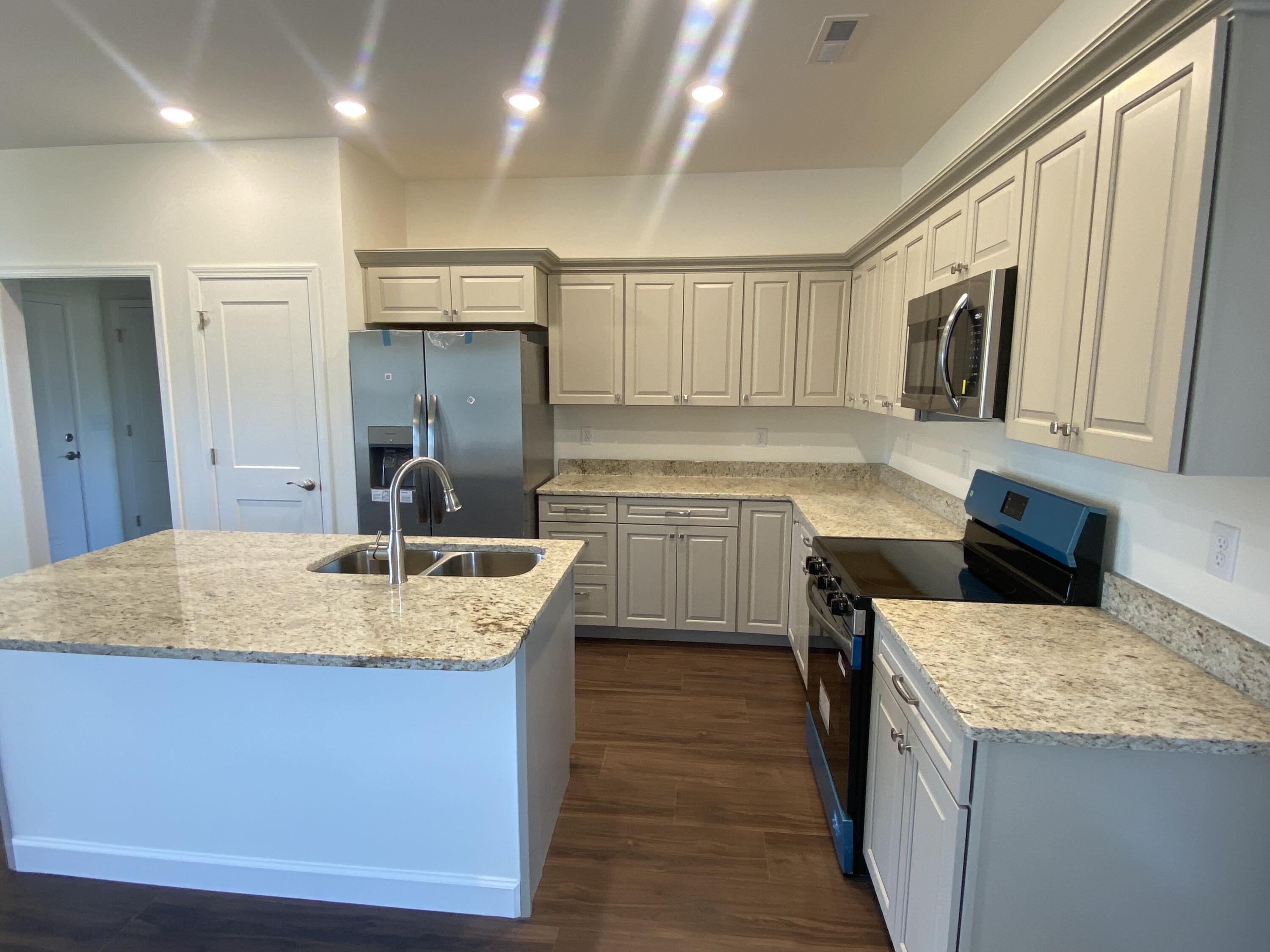 37 Fieldstone Circle Property Photo 20
