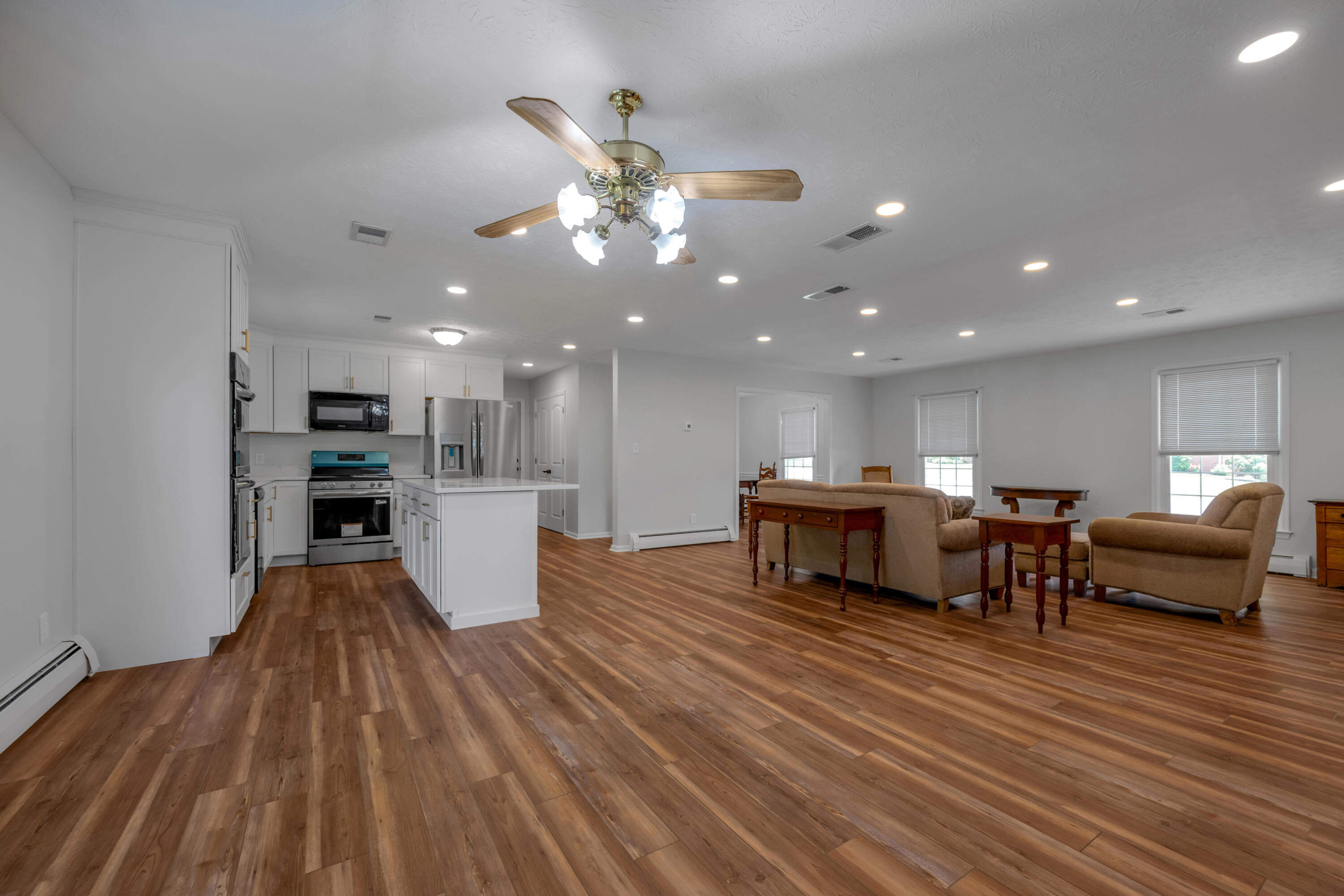 307 Beacon Hill Property Photo 11