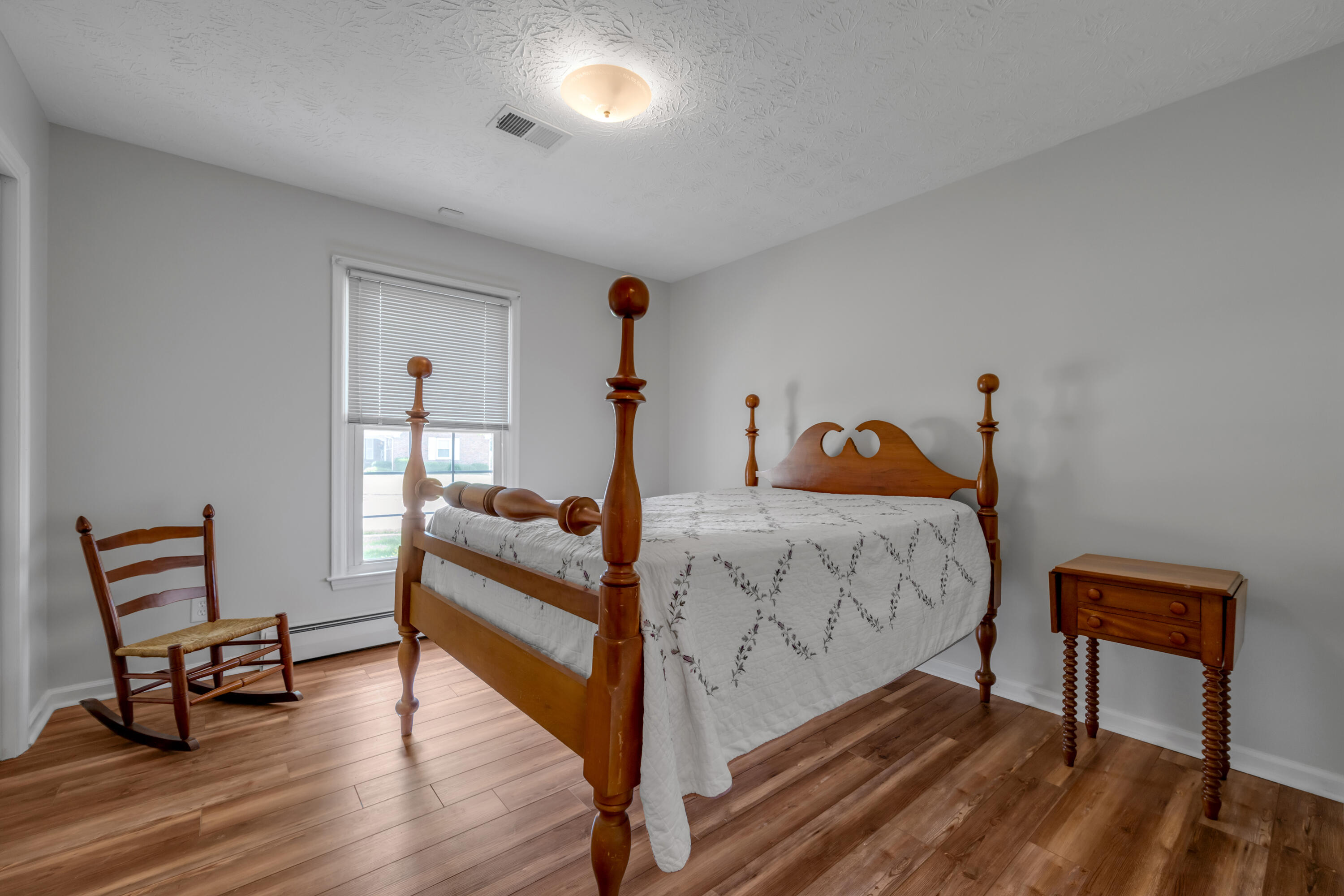 307 Beacon Hill Property Photo 26