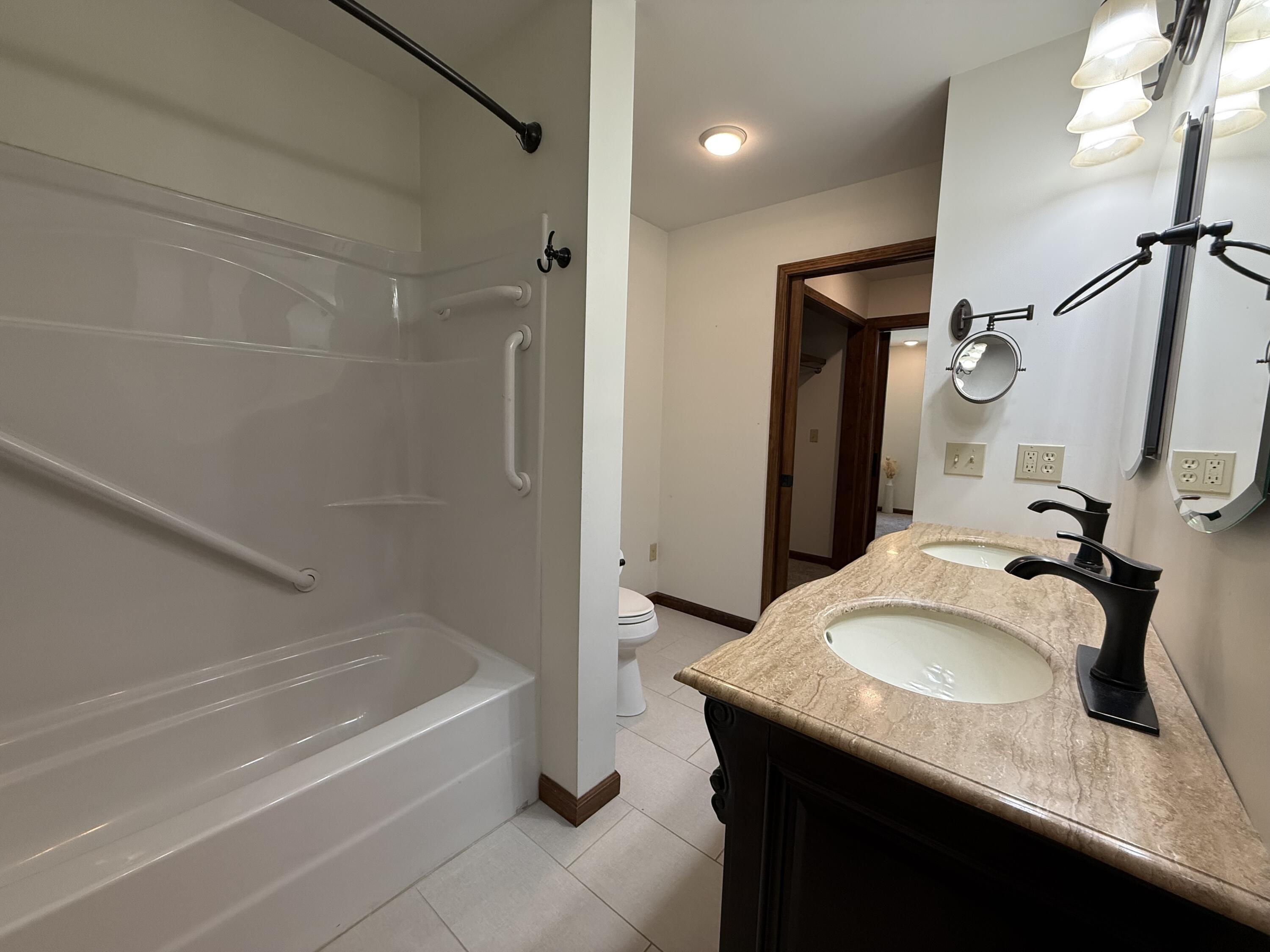 1091 Deepwood Drive Property Photo 42