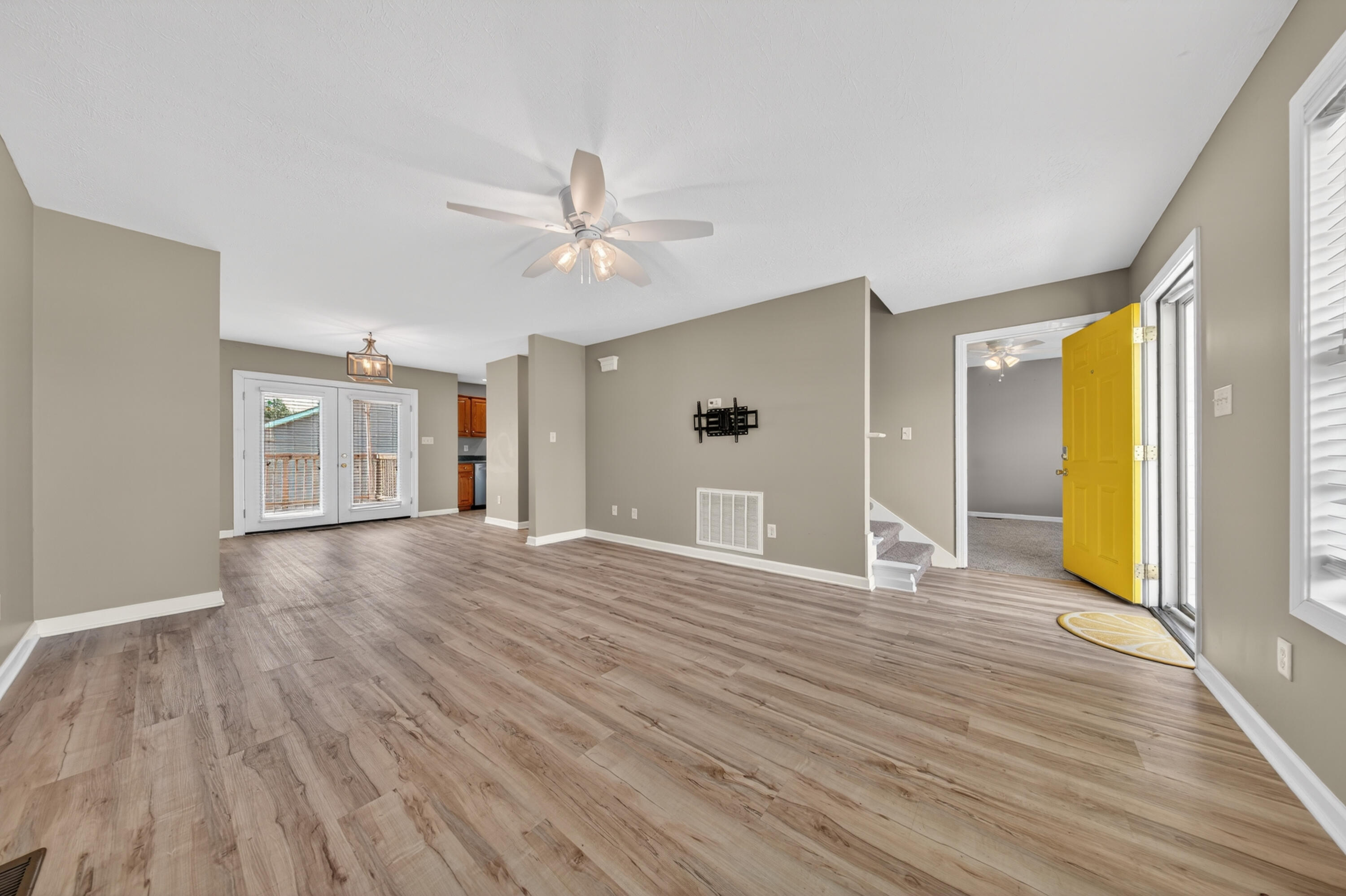 505 Coastal Avenue Property Photo 7