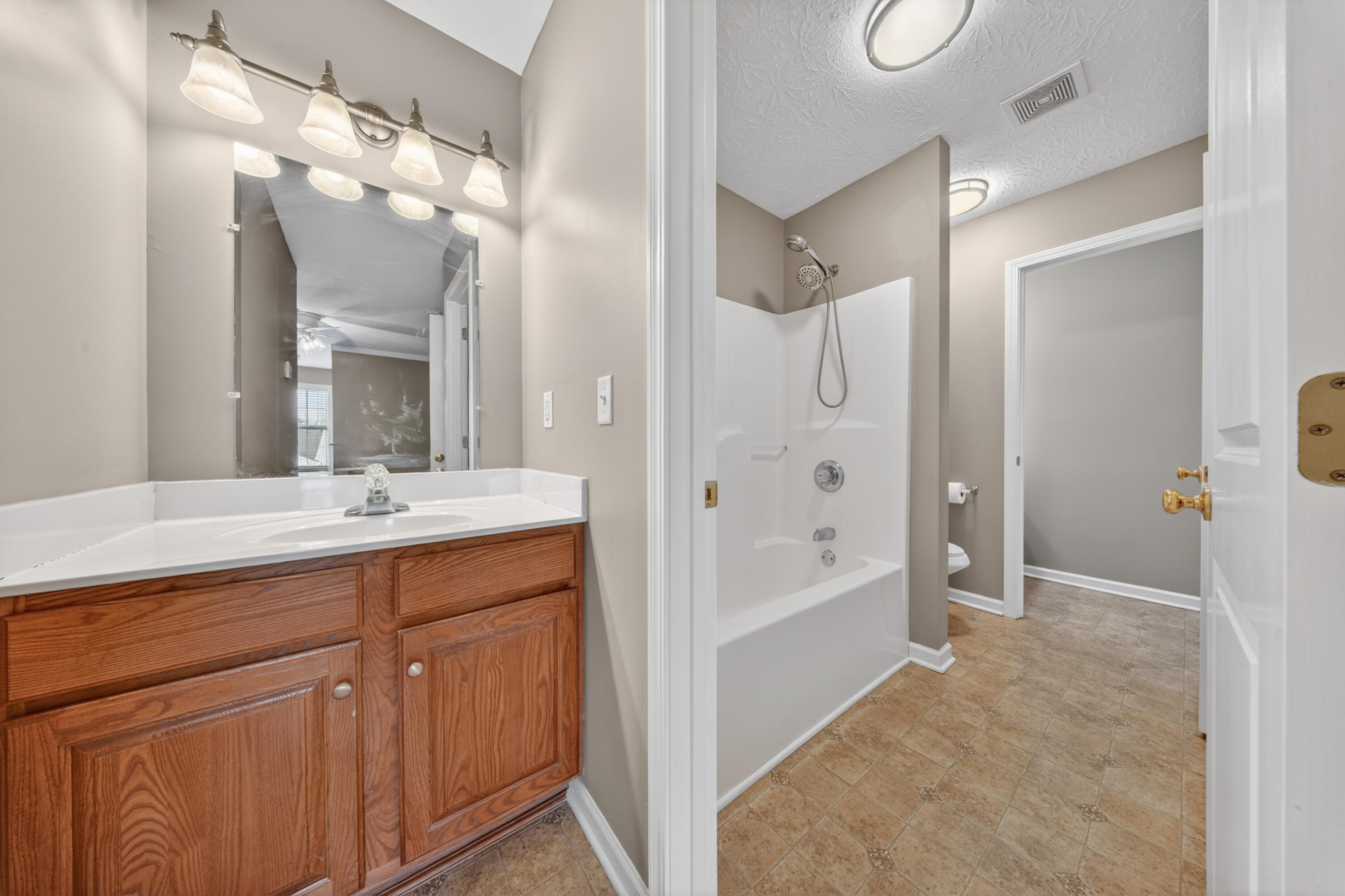 505 Coastal Avenue Property Photo 17