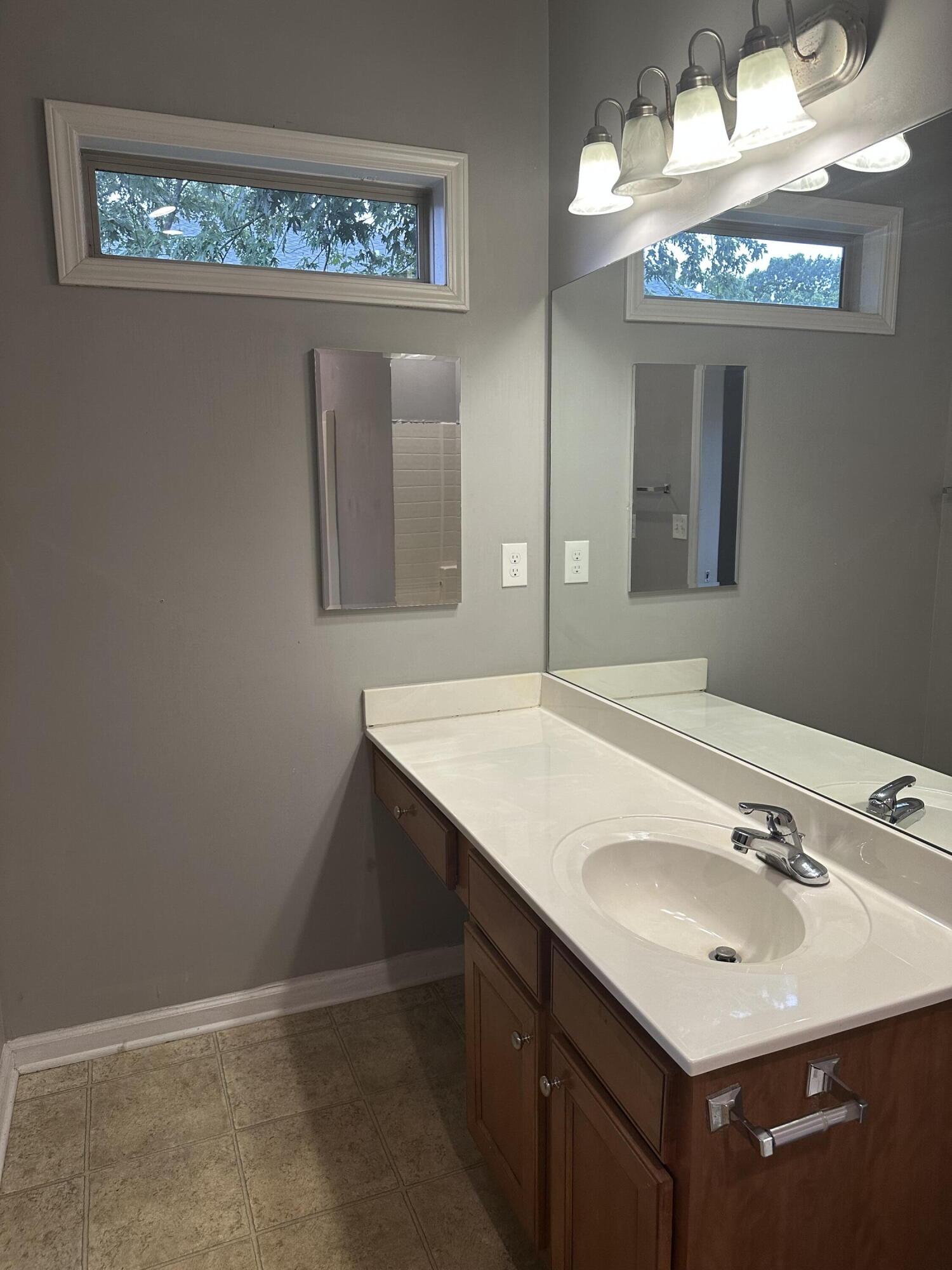 3845 Pinecrest Way Property Photo 13