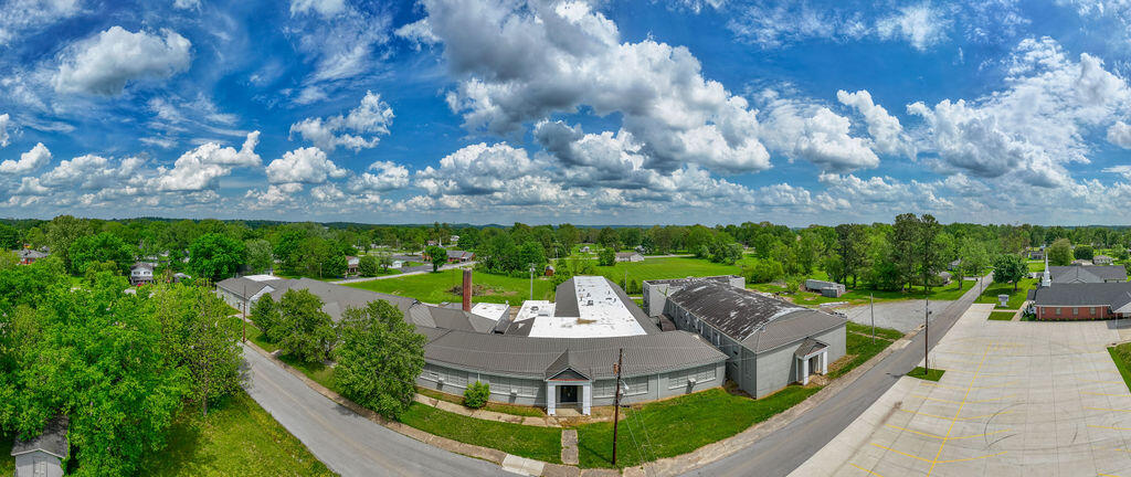 140 College Street Property Photo 16
