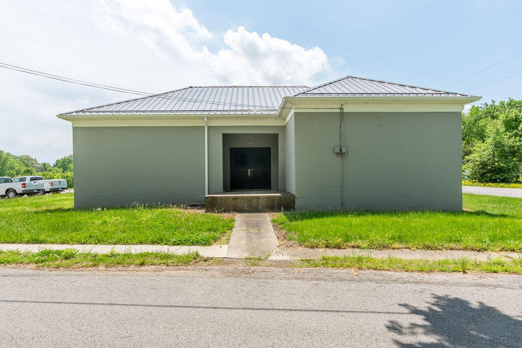 140 College Street Property Photo 28