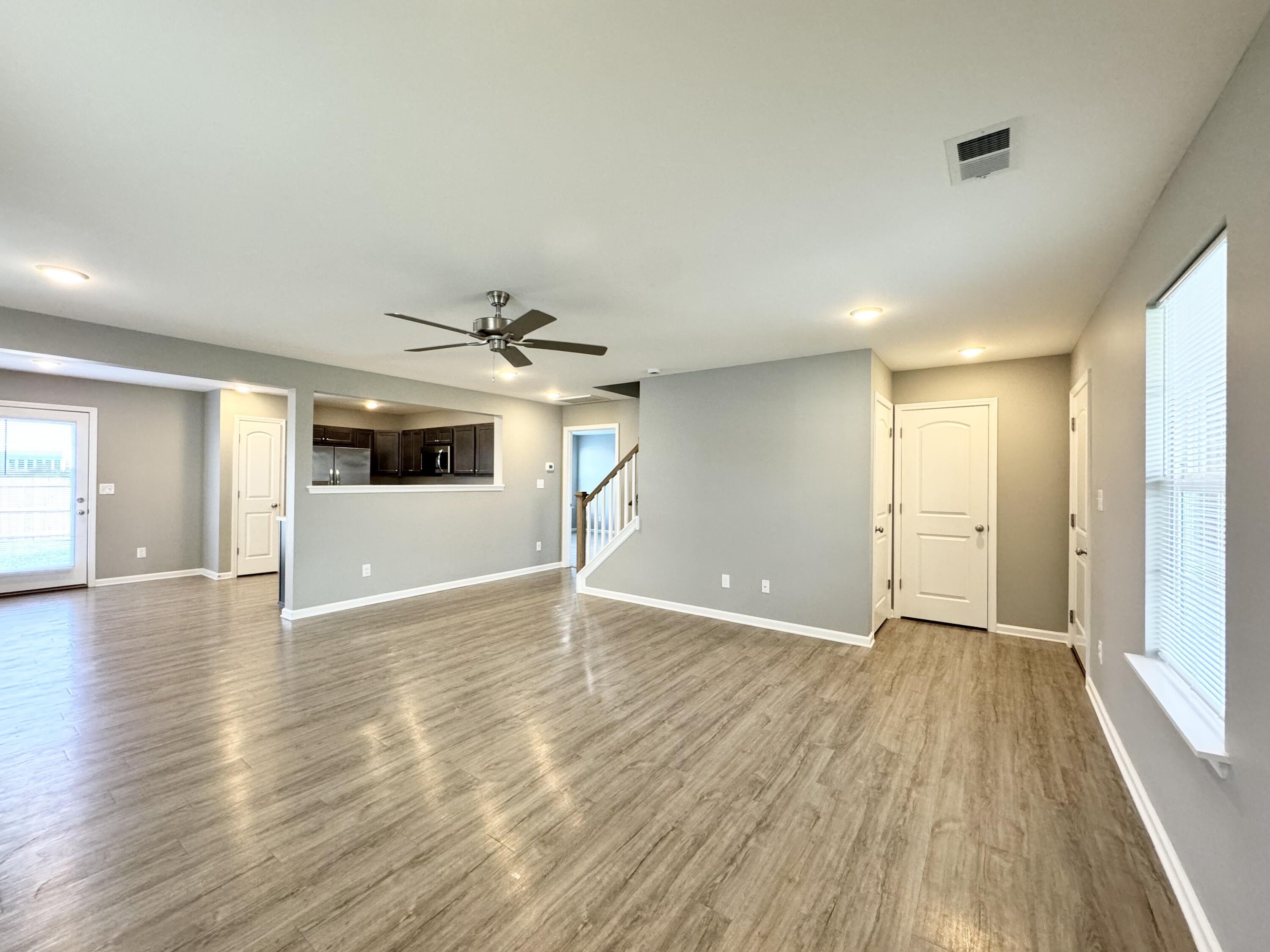 2346 Huntly Place Property Photo 8