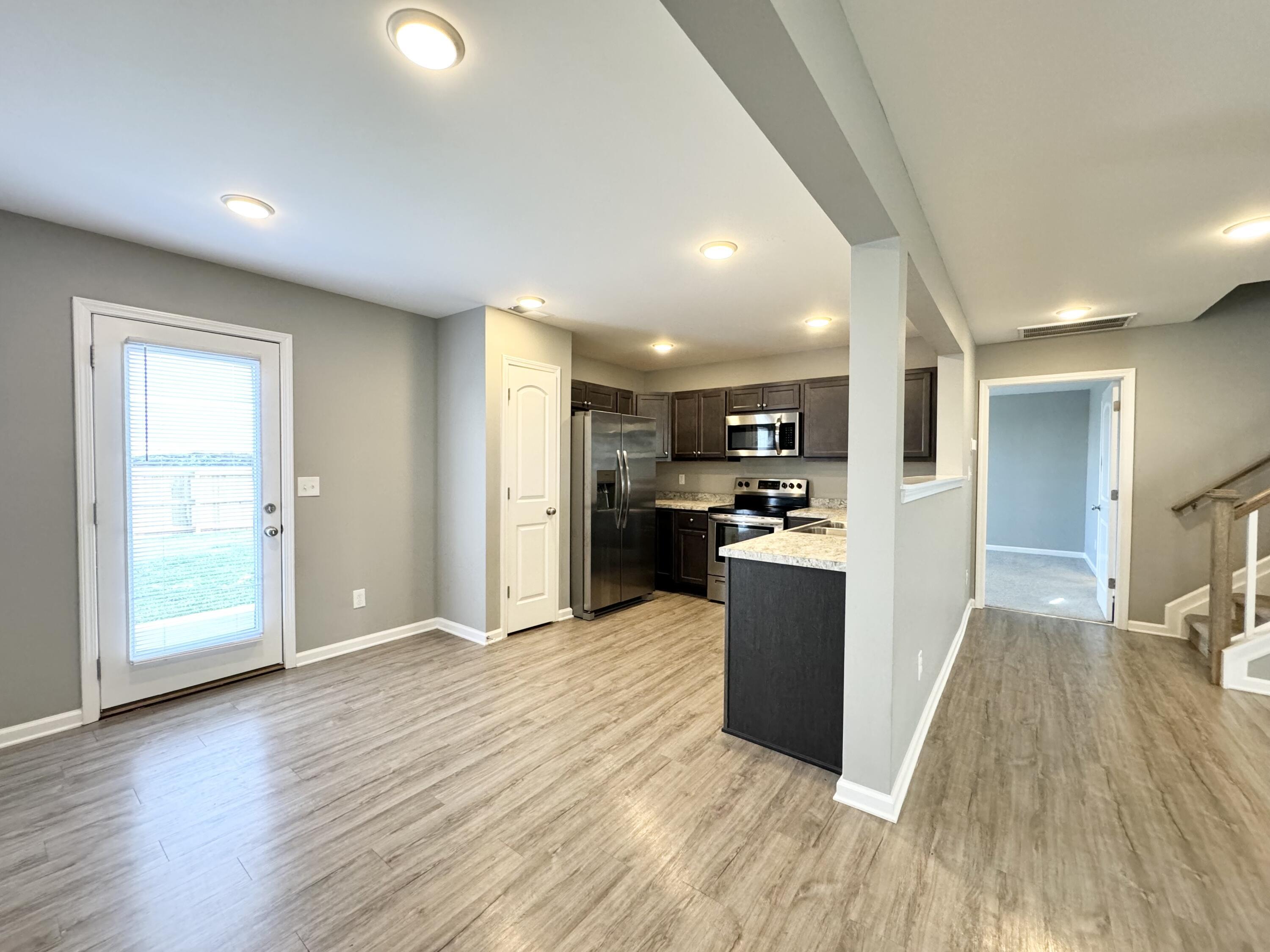 2346 Huntly Place Property Photo 9