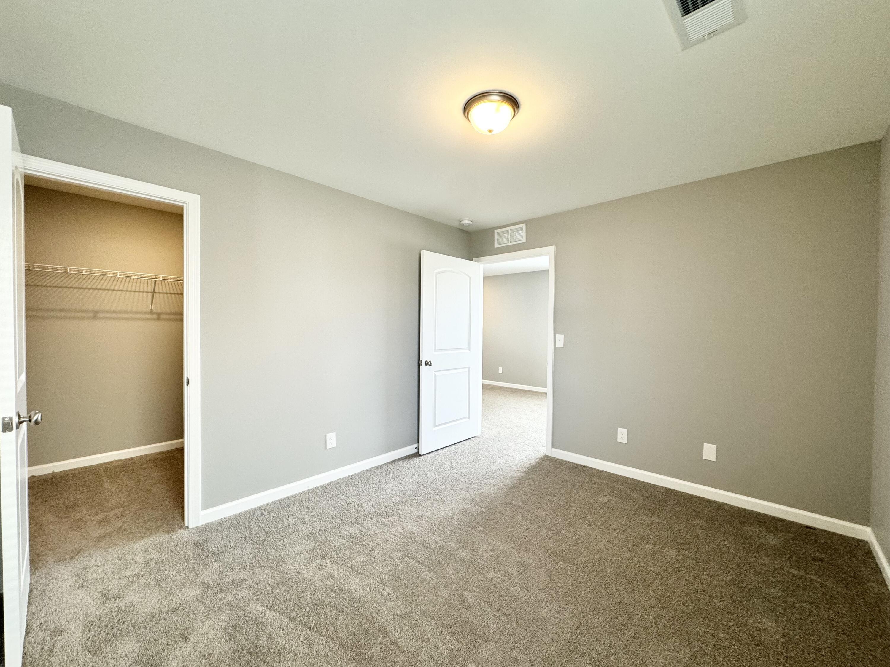 2346 Huntly Place Property Photo 32