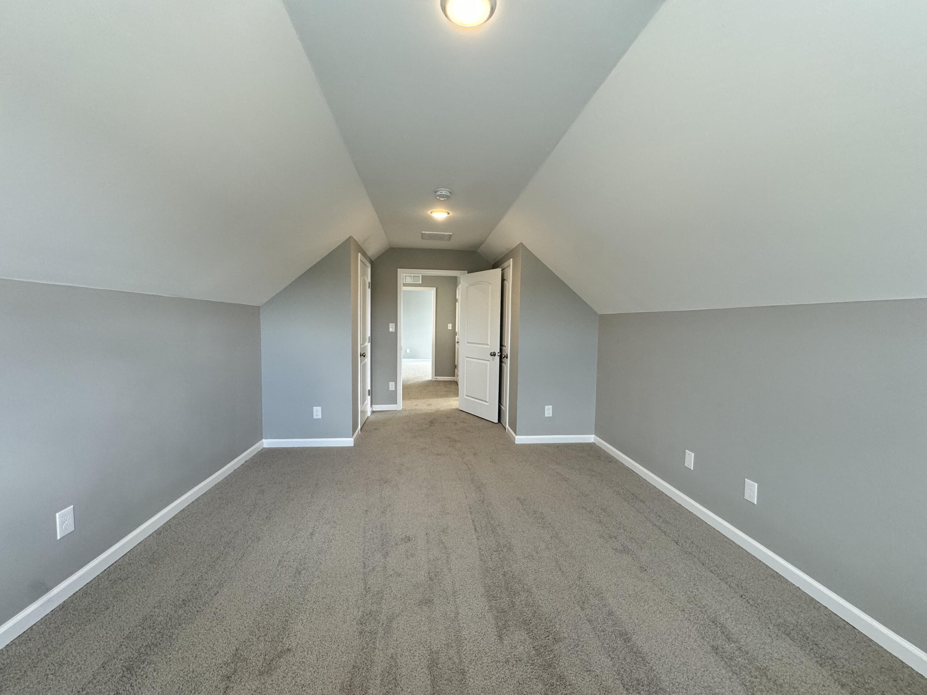 2346 Huntly Place Property Photo 37