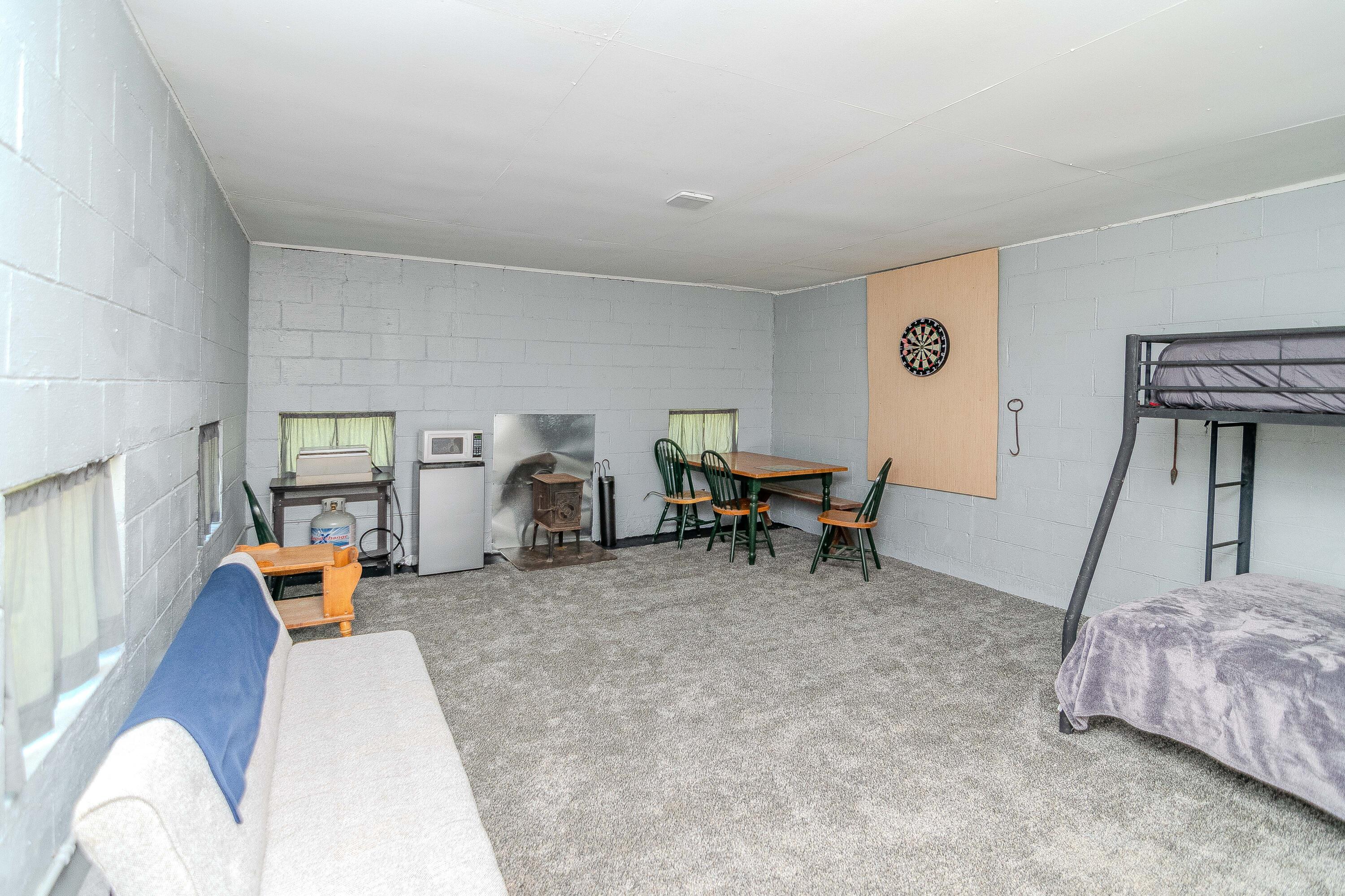 7466 Hawkins Branch Road Property Photo 6