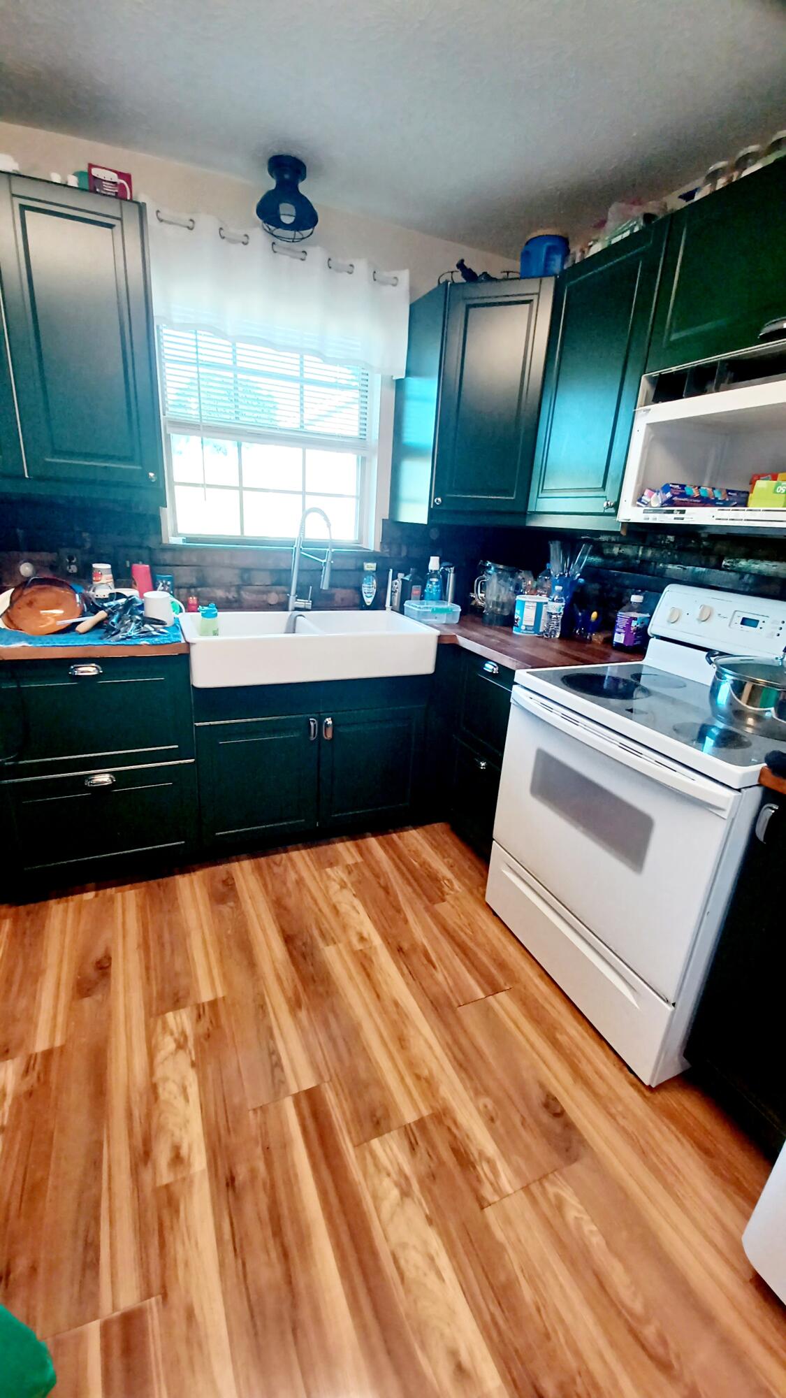 245 Brookside Drive Property Photo 7