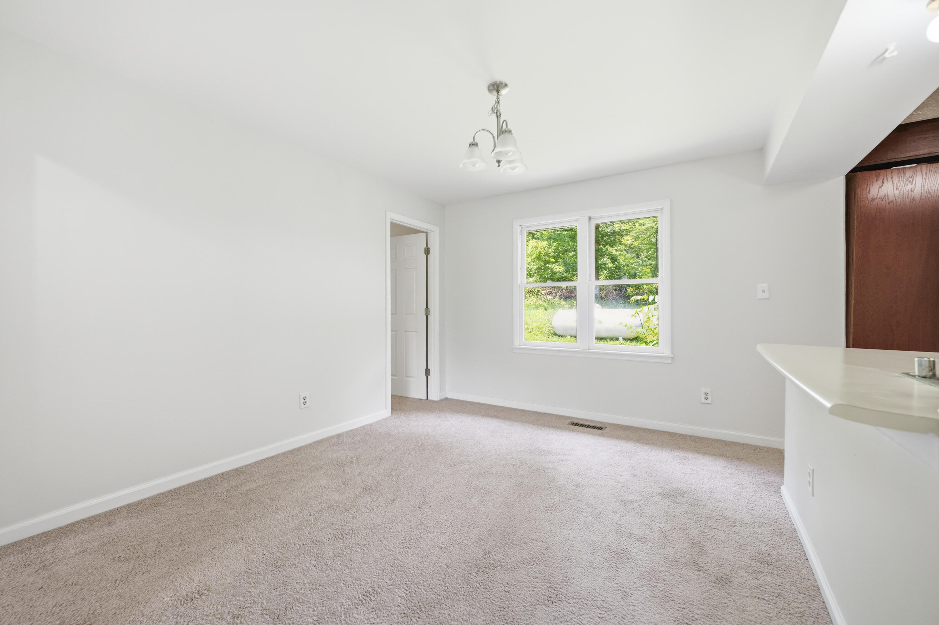 30 Dusty Road Property Photo 28