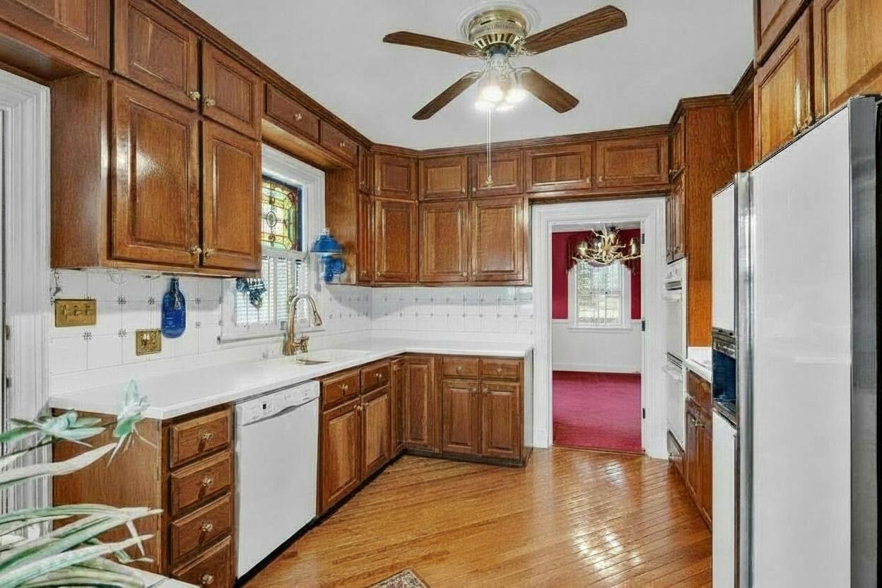 617 Chestnut Street Property Photo 9