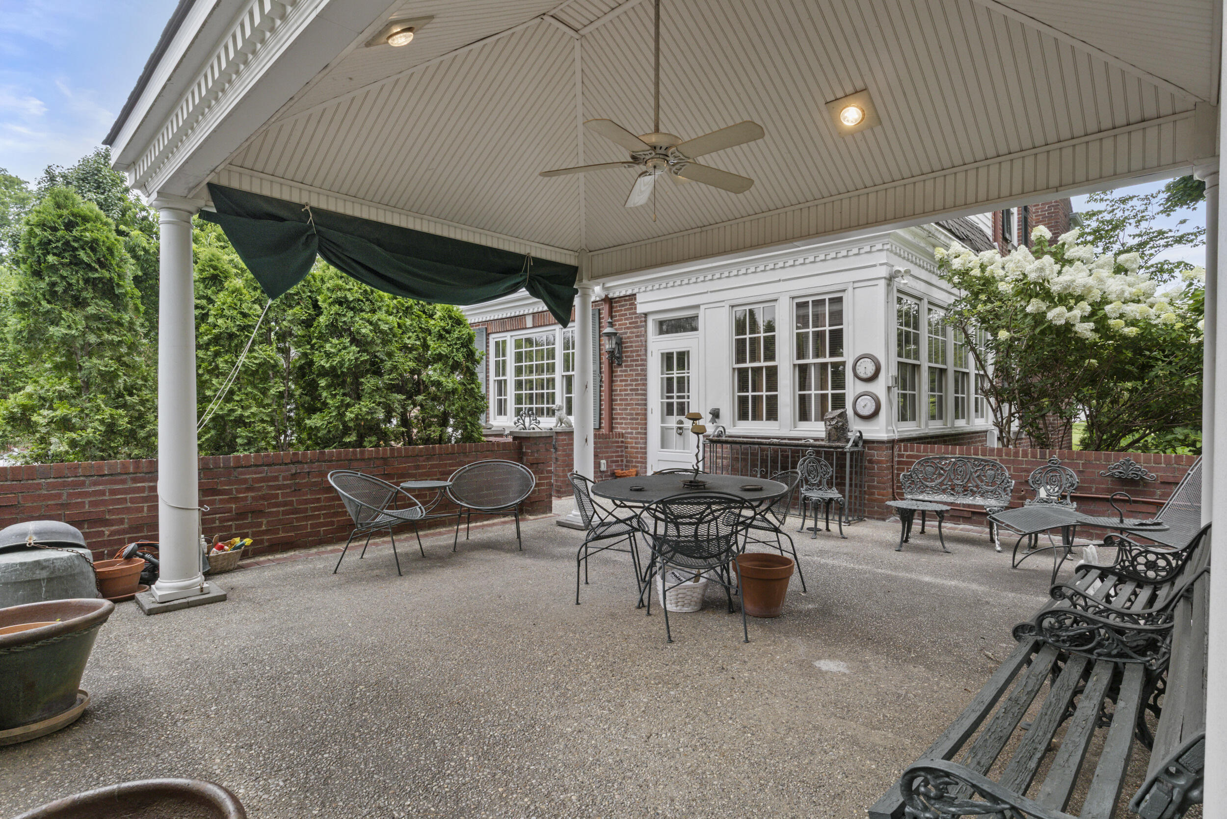 617 Chestnut Street Property Photo 44