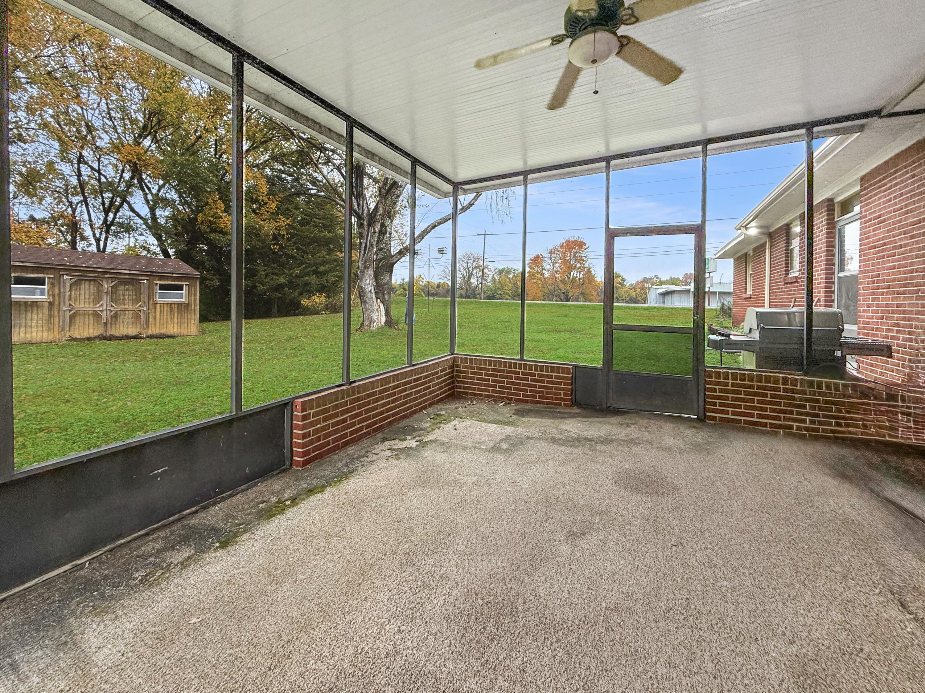 1102 Dogwood Lane Property Photo 3