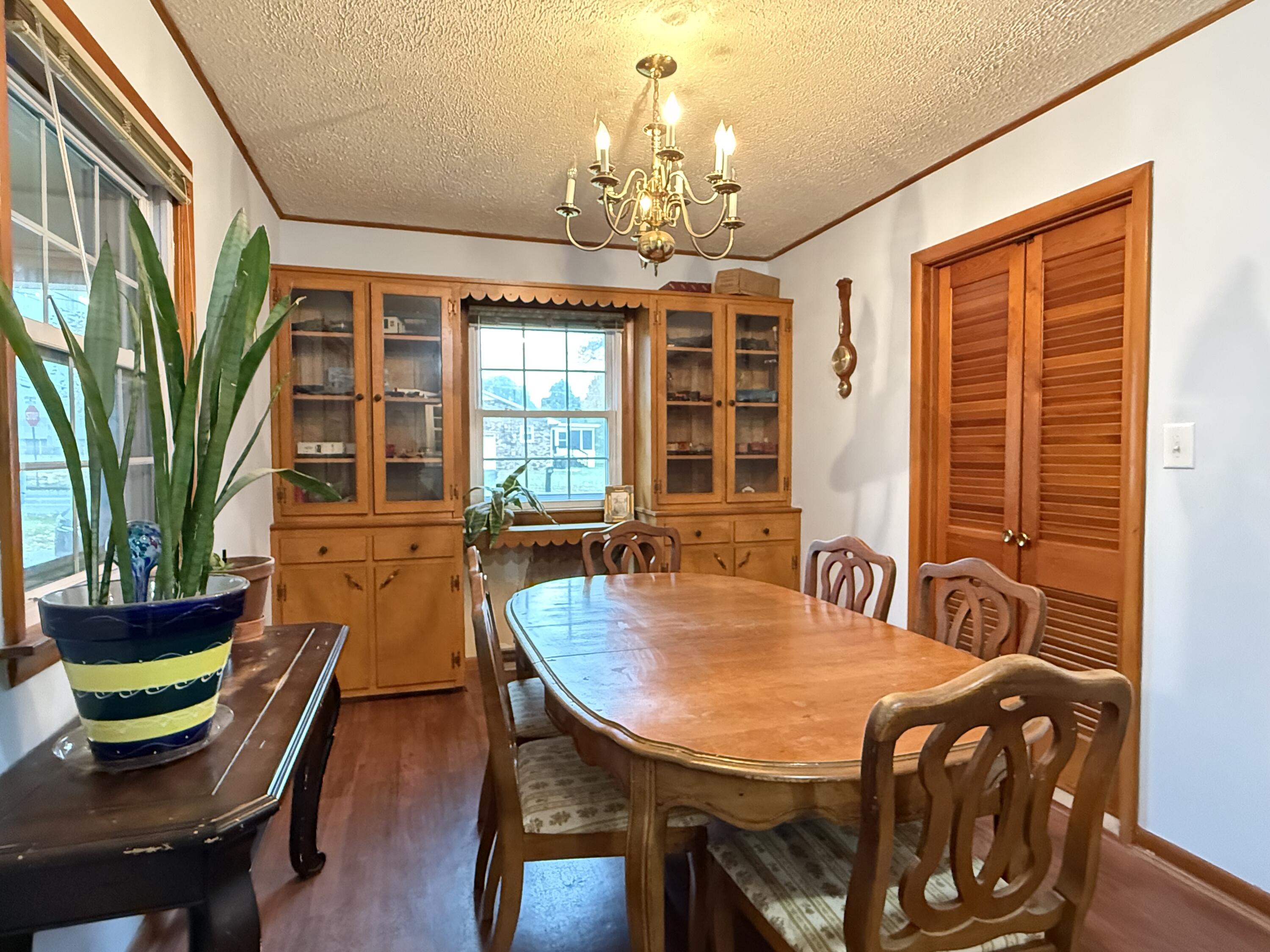 1102 Dogwood Lane Property Photo 4
