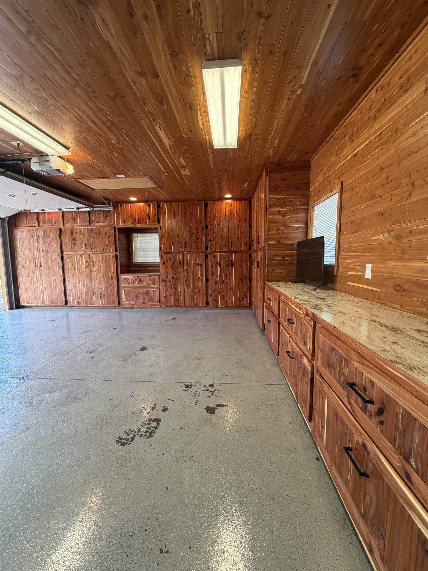 484 Blue Springs Boulevard Property Photo 37